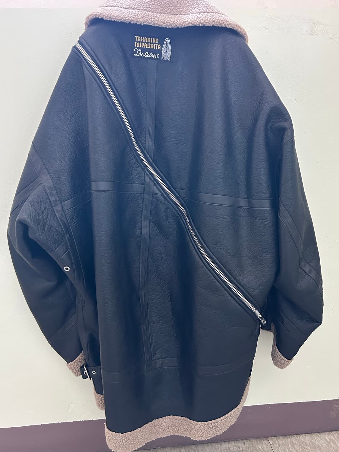 더 솔로이스트 22aw 무스탕 자켓 상품이미지6