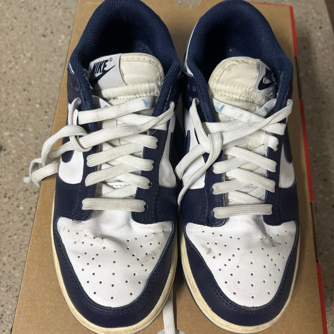 덩크로우 미드나잇 네이비 230사이즈 판매합니다 상품이미지2