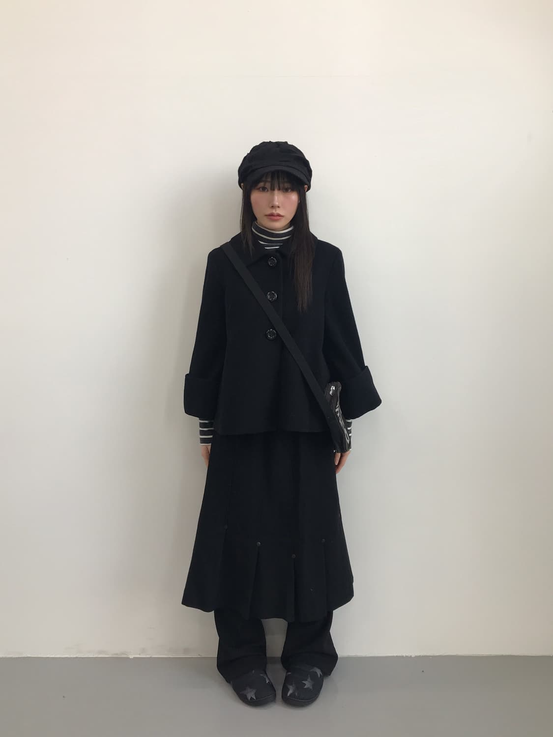 Jpn Minimal Black Wool Blend Half Coat 상품이미지1