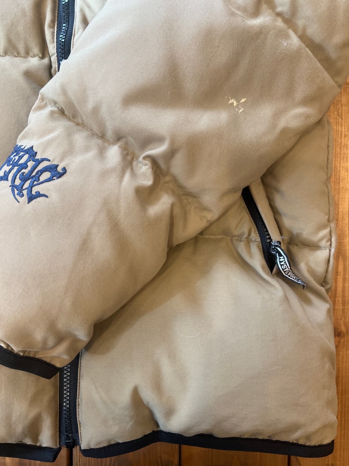 히스테릭글래머 카키베이지 로고 퀄팅 패딩 상품이미지9