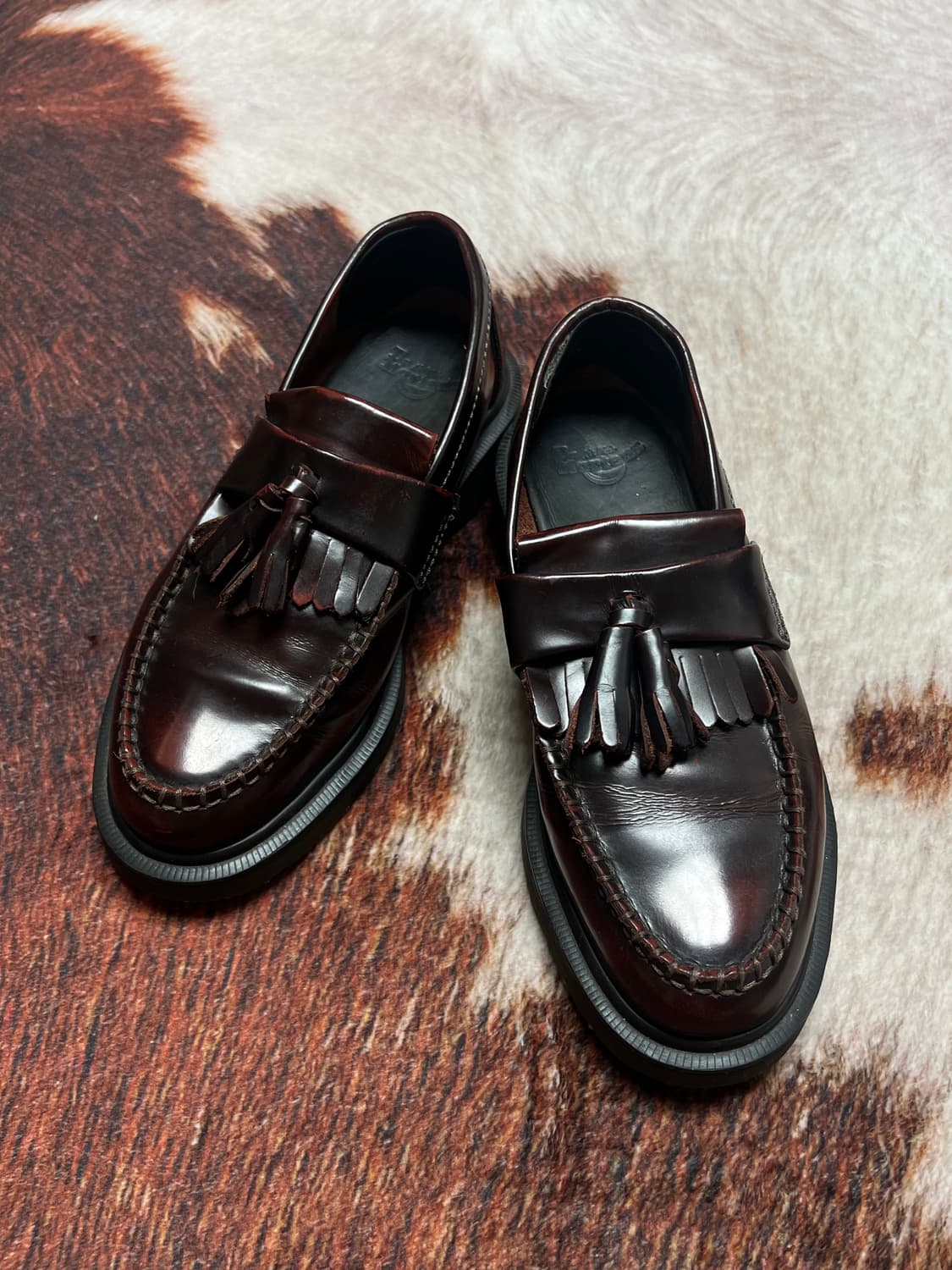 [235mm] 닥터마틴 아드리안 버건디 태슬 로퍼 상품이미지3