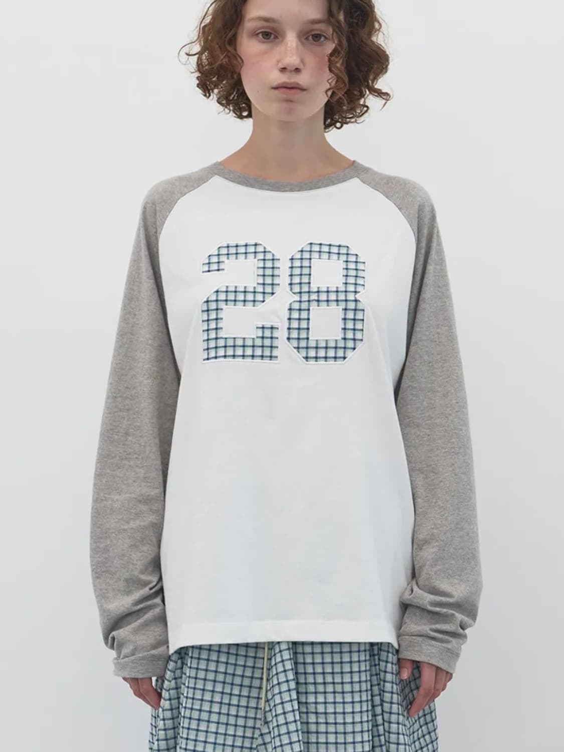 엔조블루스 믹스 패치 박시 롱슬리브 상품이미지1