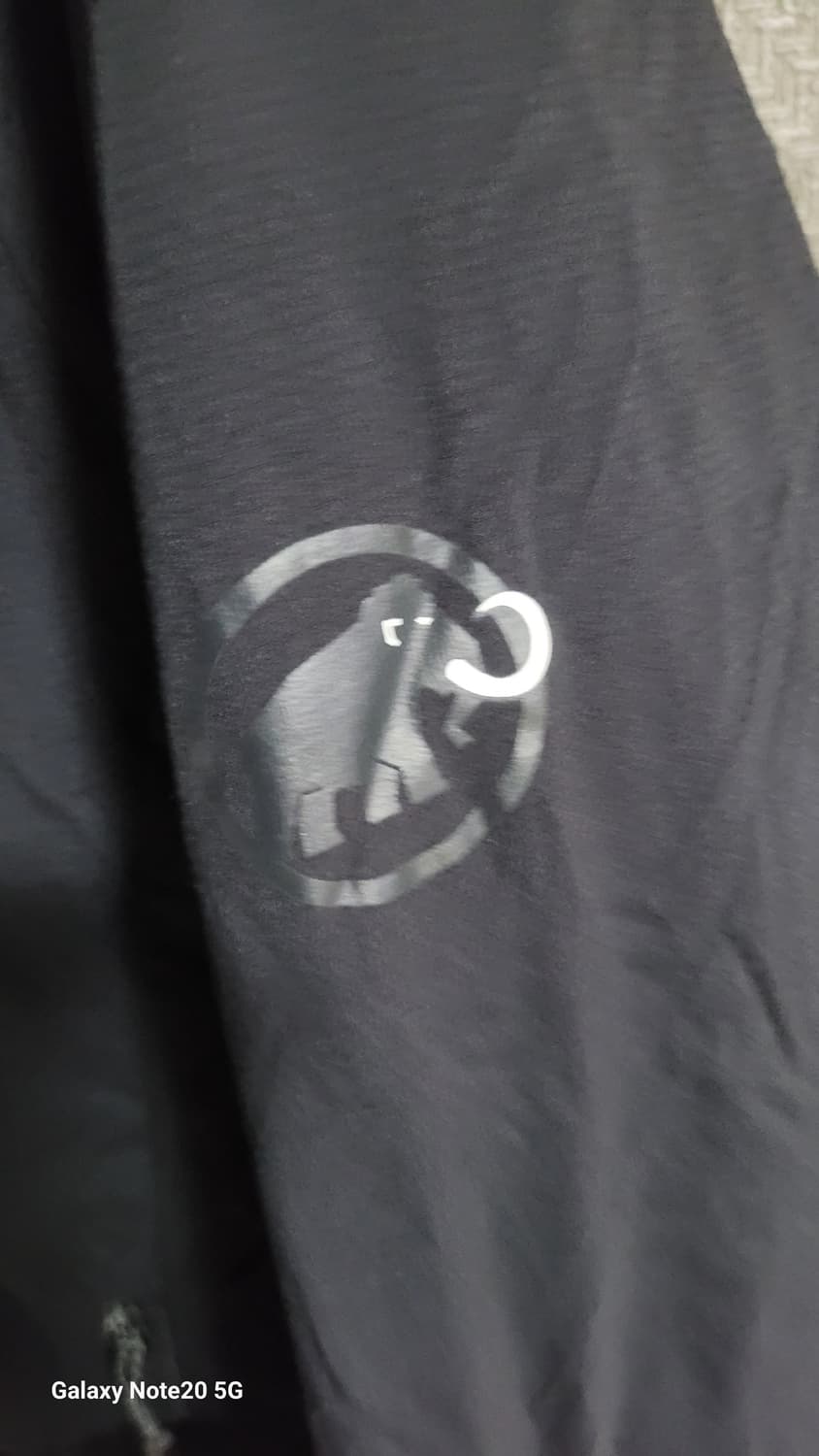 마무트 퍼텍스 패딩 상품이미지3