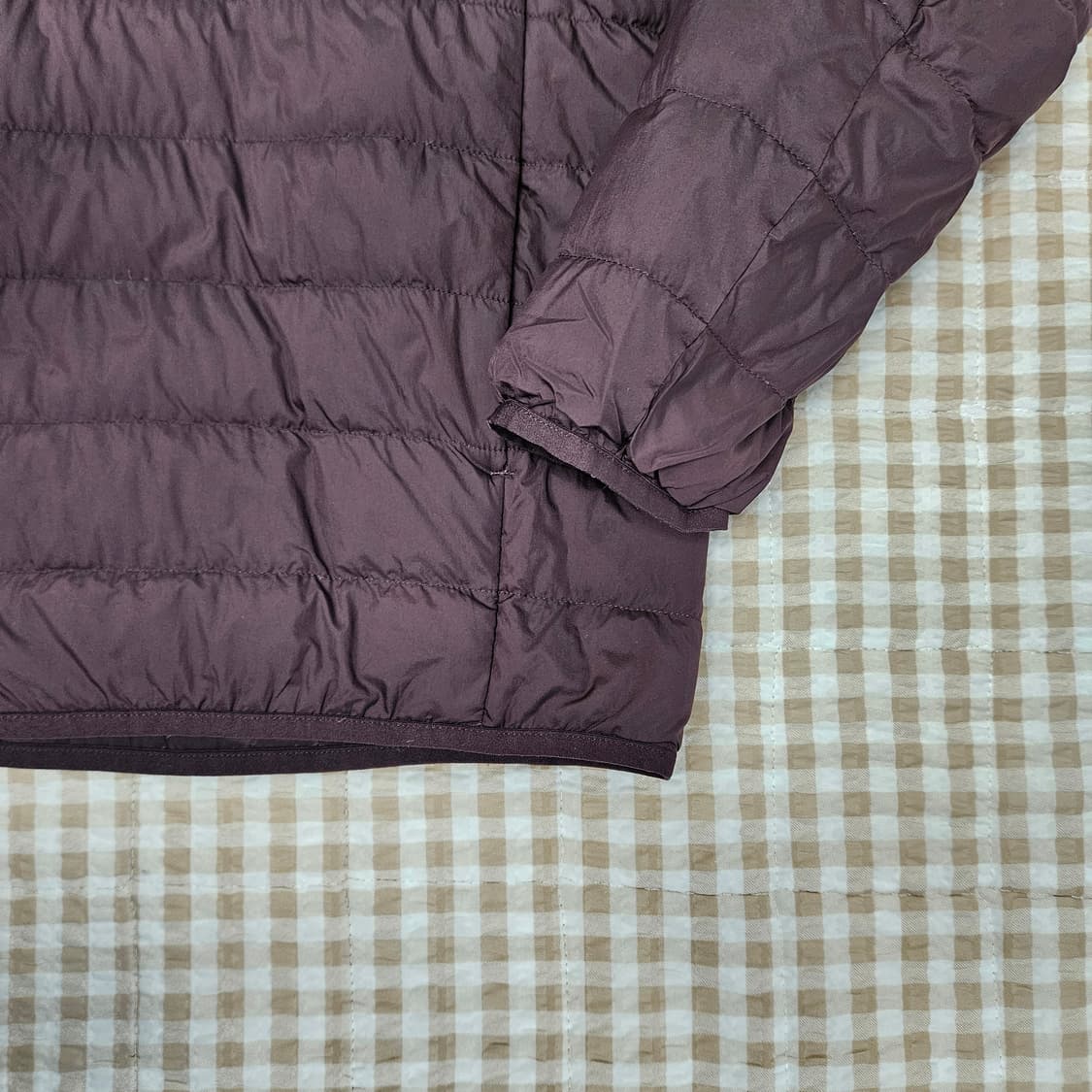 유니클로 오리털 경량패딩 남자100 상품이미지4