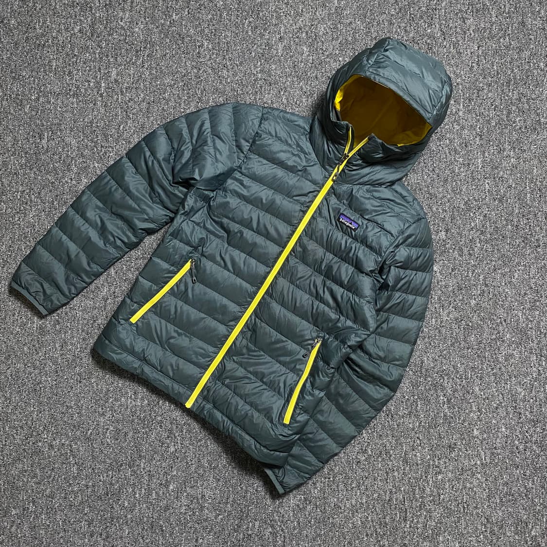 🌊Patagonia Goosedown puffer hoody 상품이미지1