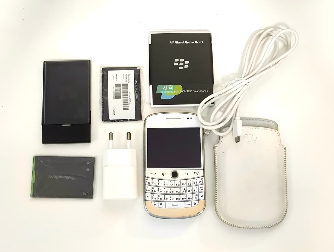 블랙베리 9900 화이트 풀박 상품이미지1