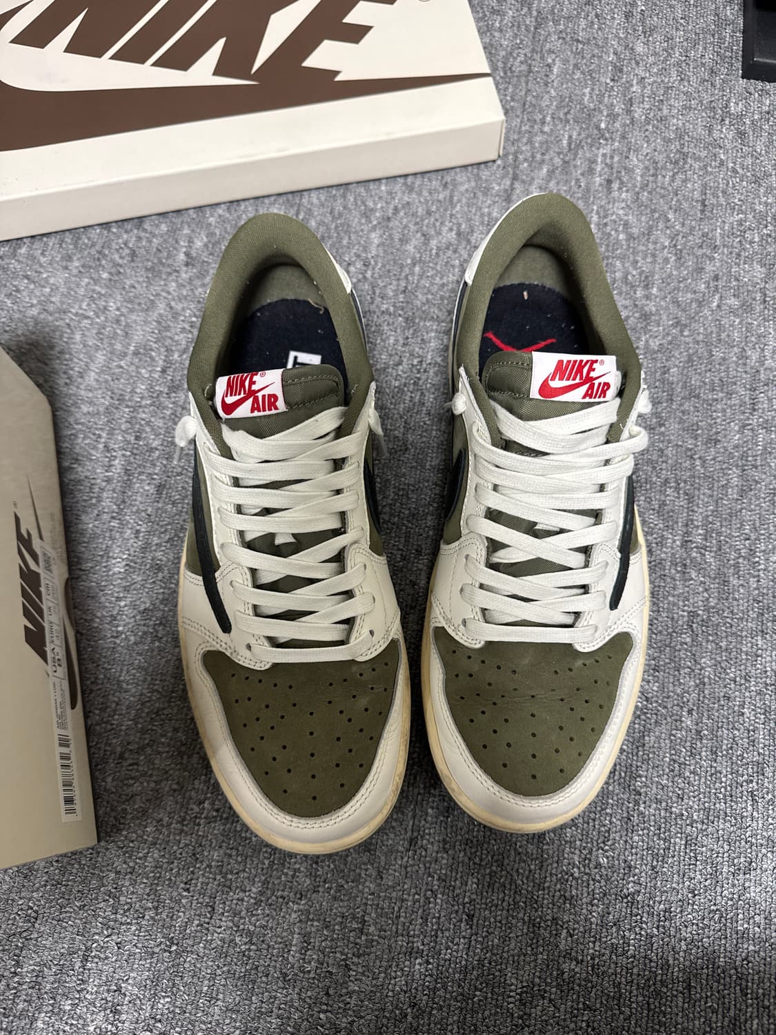 조던 1 트래비스 스캇 레트로 로우 OG SP 리버스 올리브 265 상품이미지1