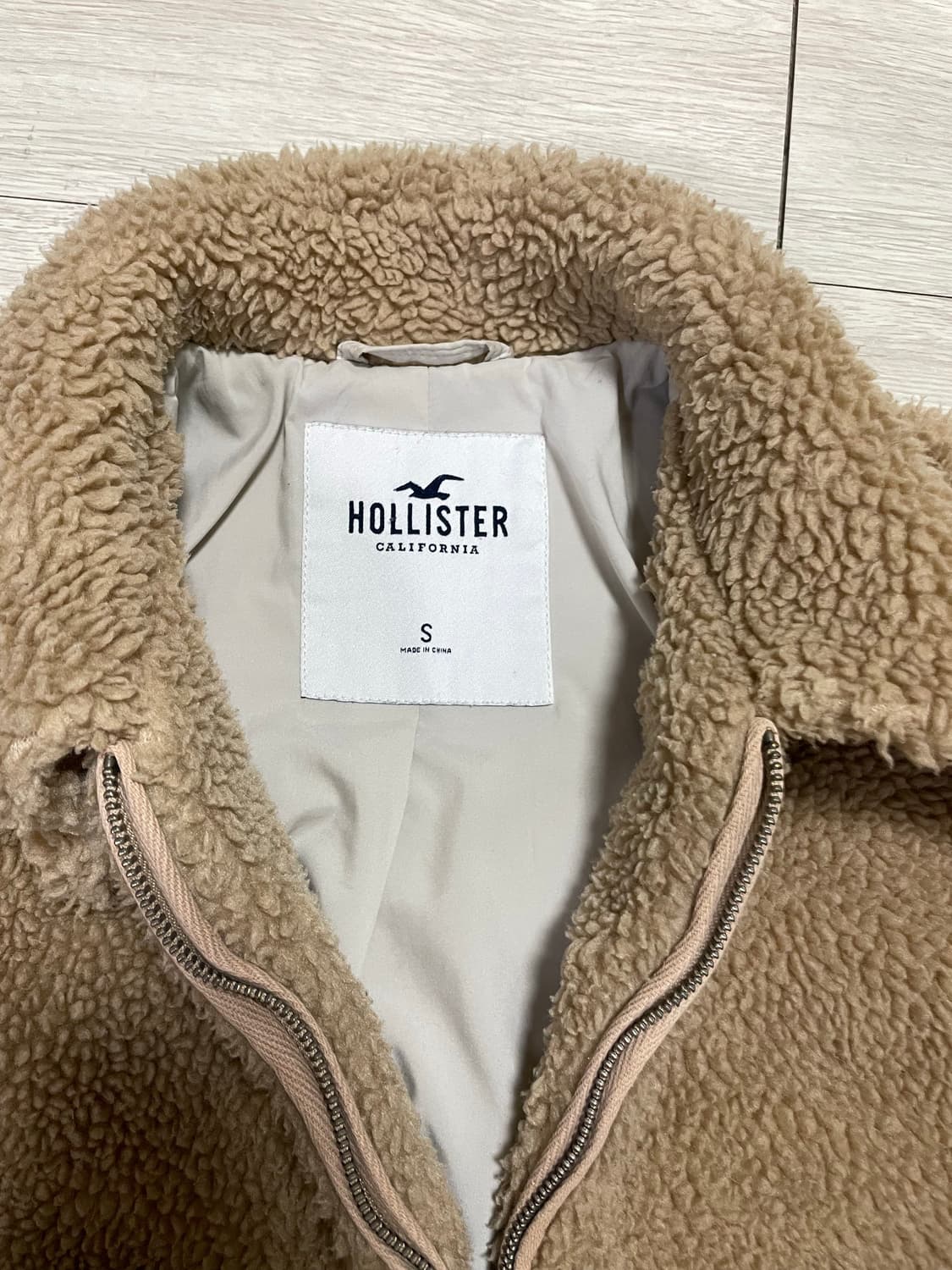 홀리스터 뽀글이 자켓 S 상품이미지2