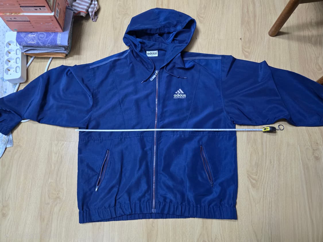 아디다스 이큅먼트 빅로고 바람막이 100사이즈 상품이미지2