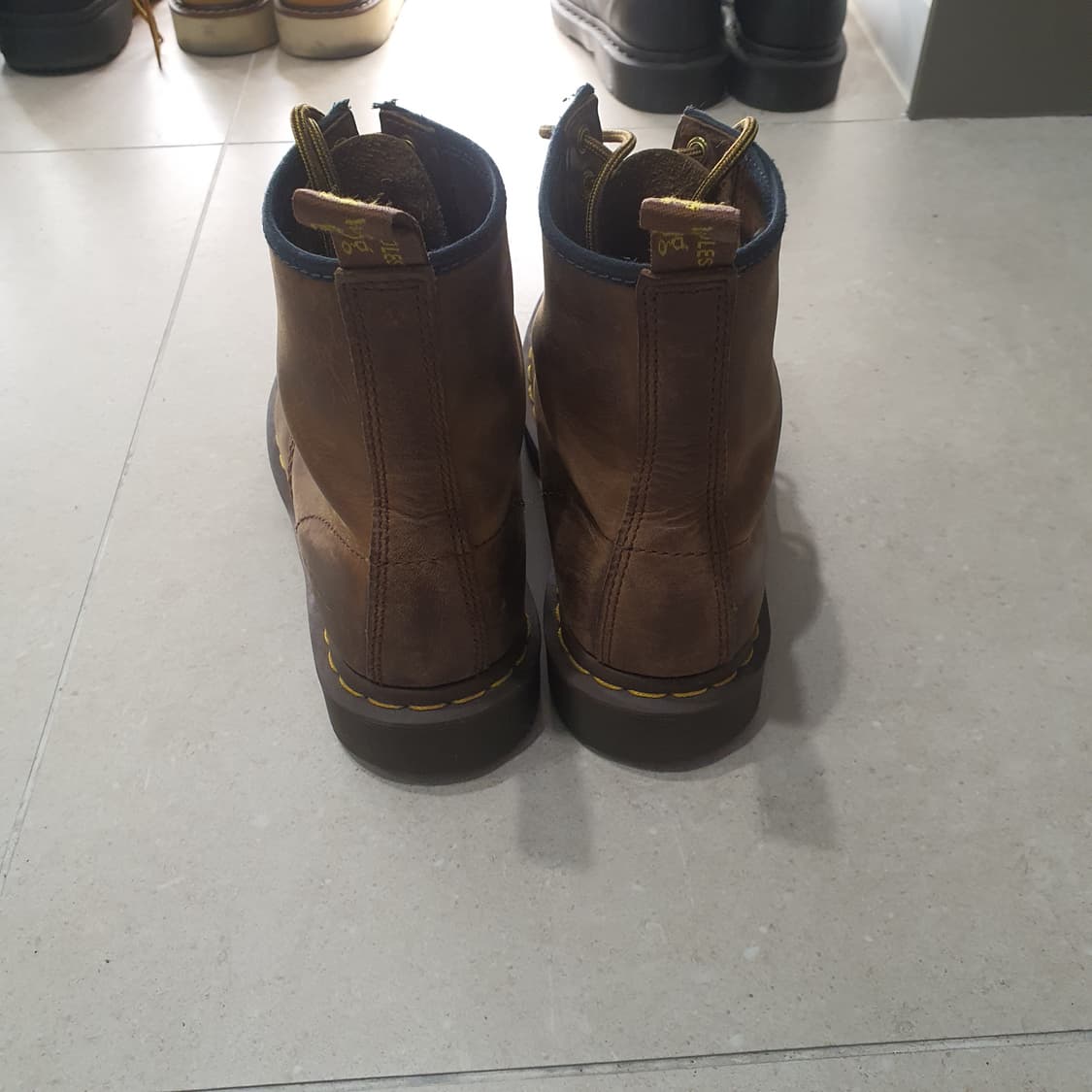 [UK7/260] 닥터마틴 8홀 빈티지브라운 상품이미지3