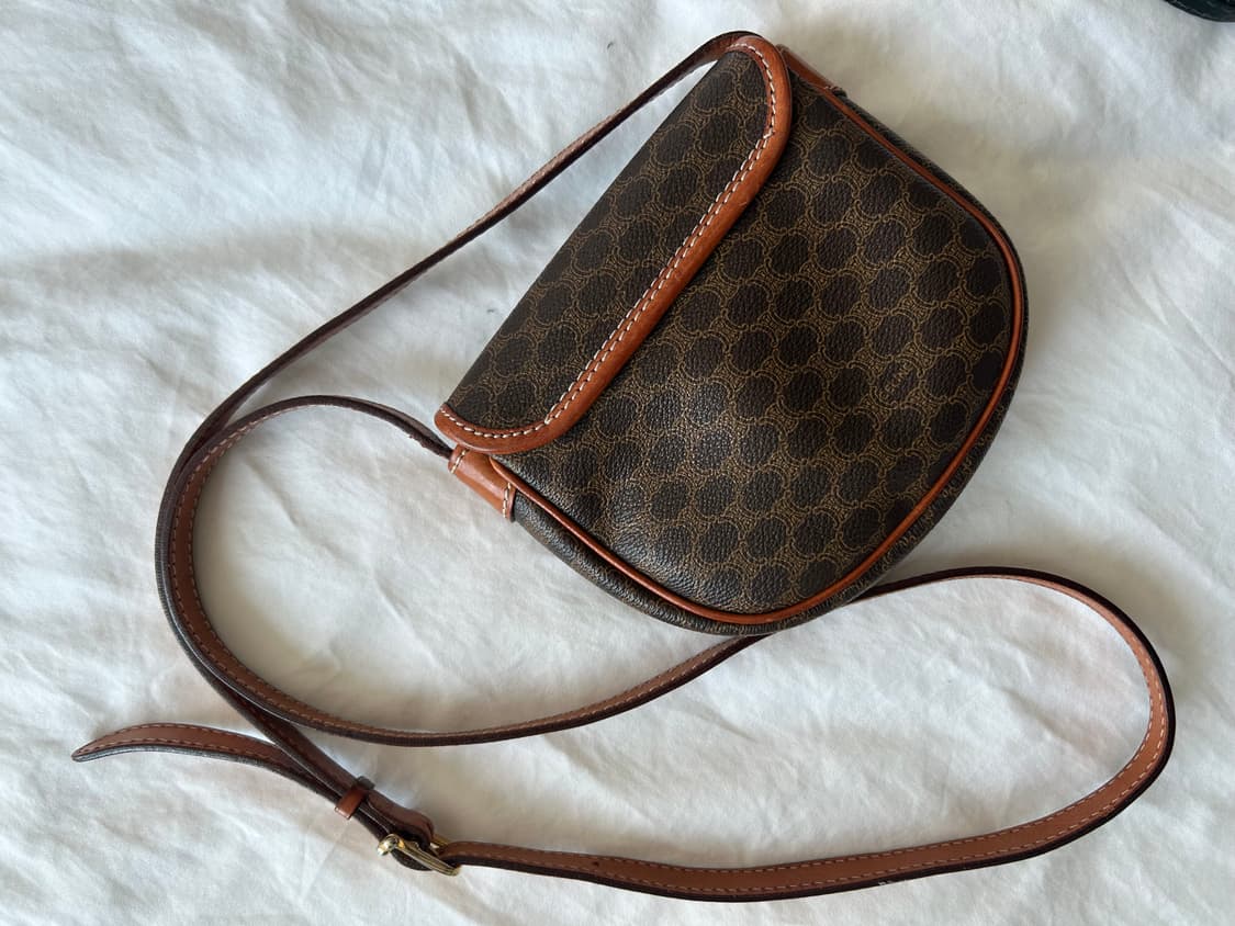 셀린느 마카담 크로스백 상품이미지2