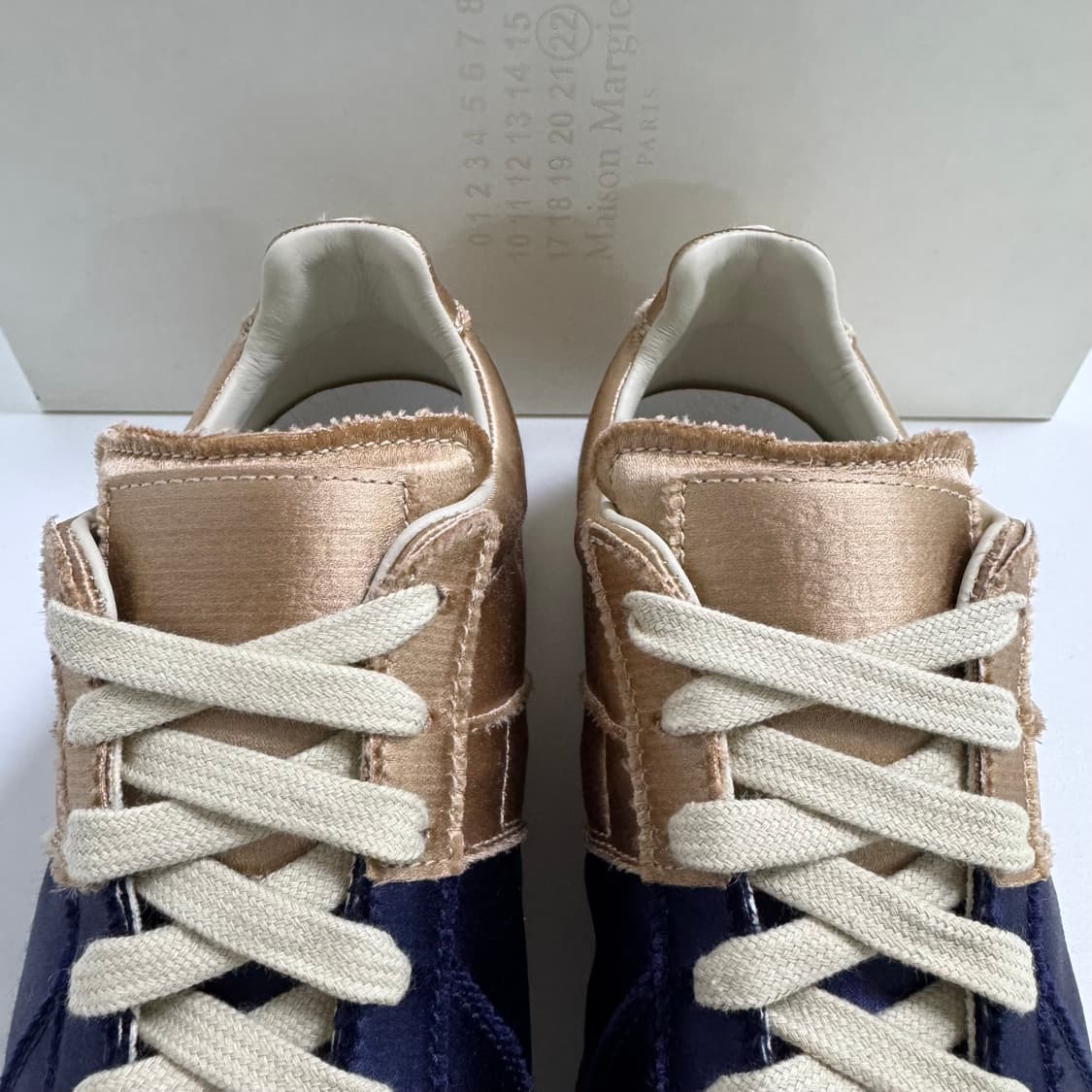 메종 마르지엘라(Maison Margiela)의 레플리카 스니커즈 36 상품이미지2