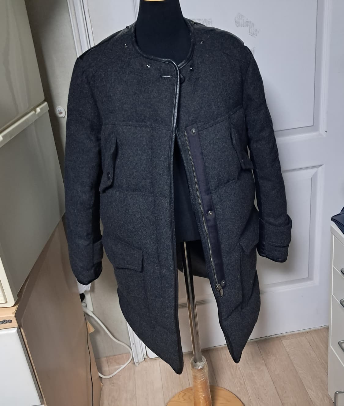 maje 마쥬 여성 모 혼방 가죽트리밍 다운 패딩 코트 95(약55~66 상품이미지2