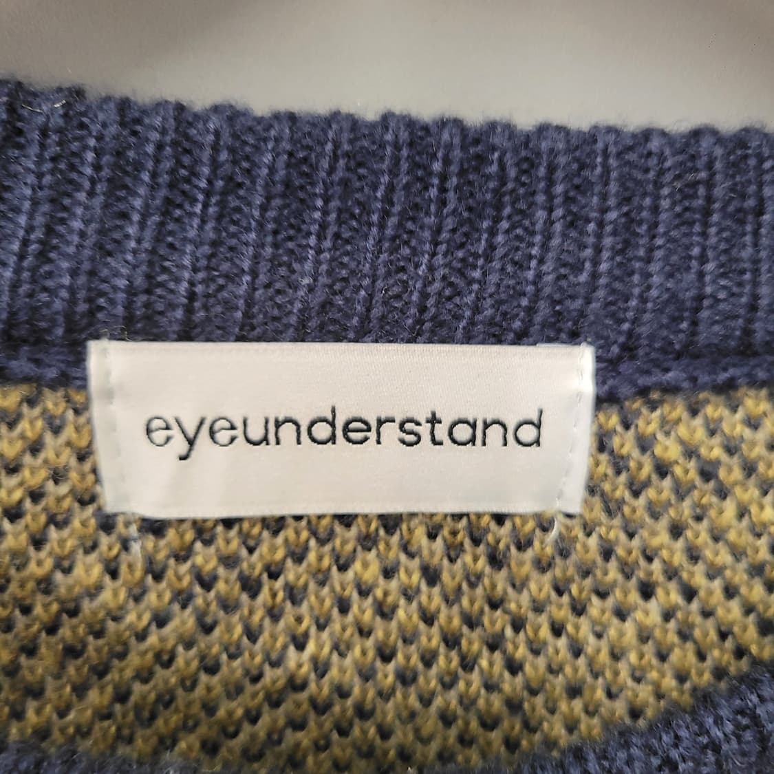 eyeunderstand 아이언더스탠드 그라데이션 다이애그널 니트 상품이미지3