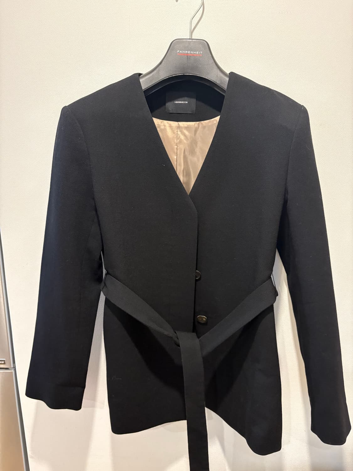 라밤바룸 블랙벨트자켓  상품이미지1