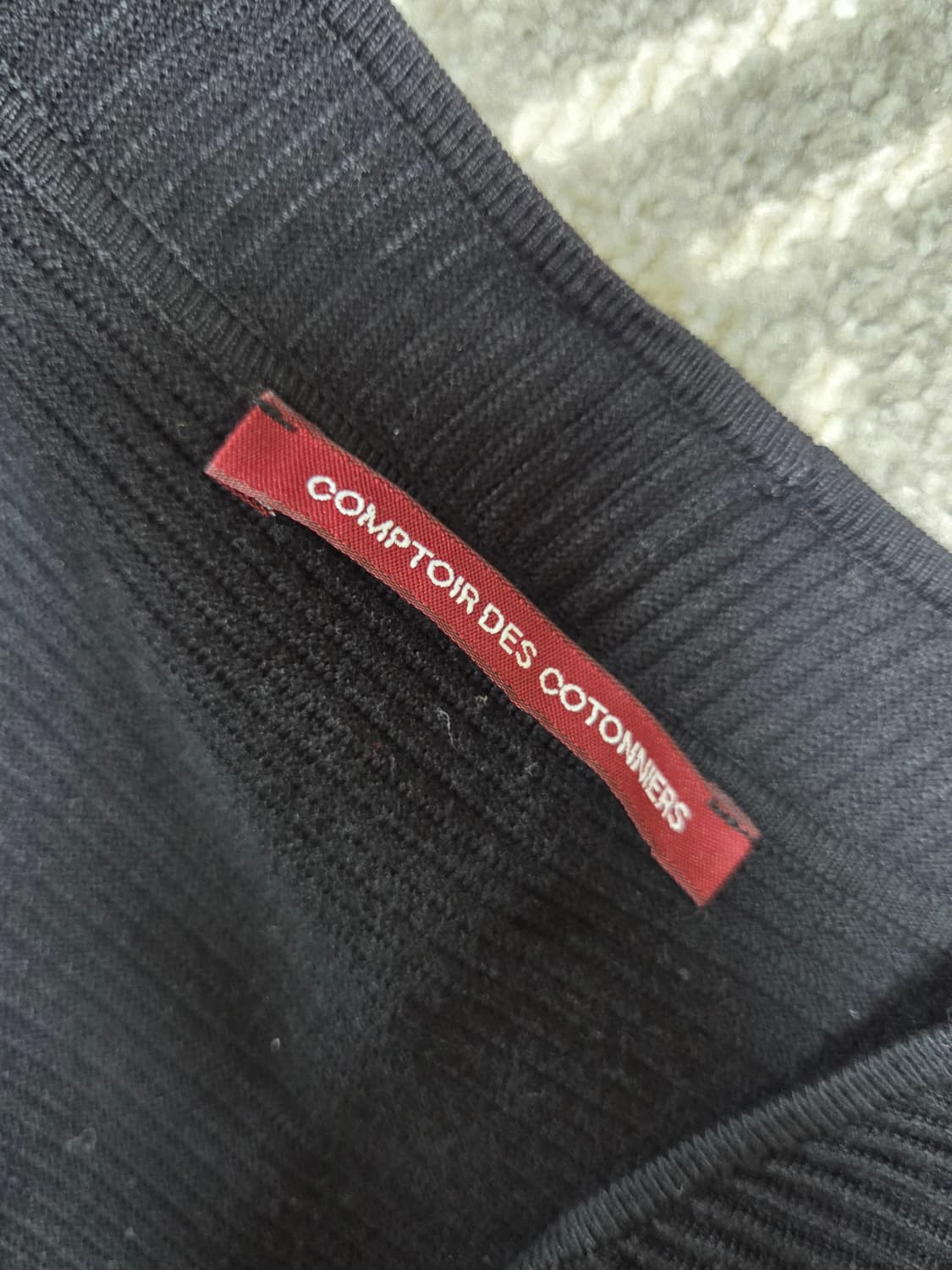 꼼뜨와 데 꼬또니에 블랙 니트 가디건 상품이미지3