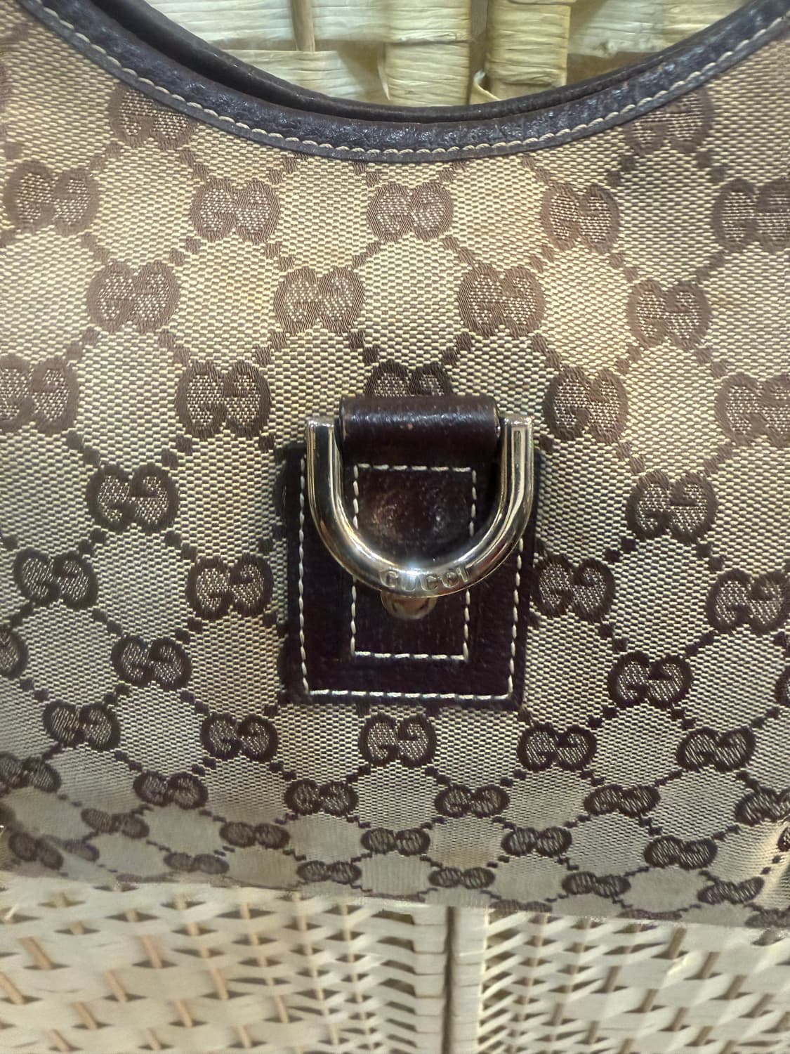 정품 구찌 D링 쇼퍼백 팝니다 상품이미지2