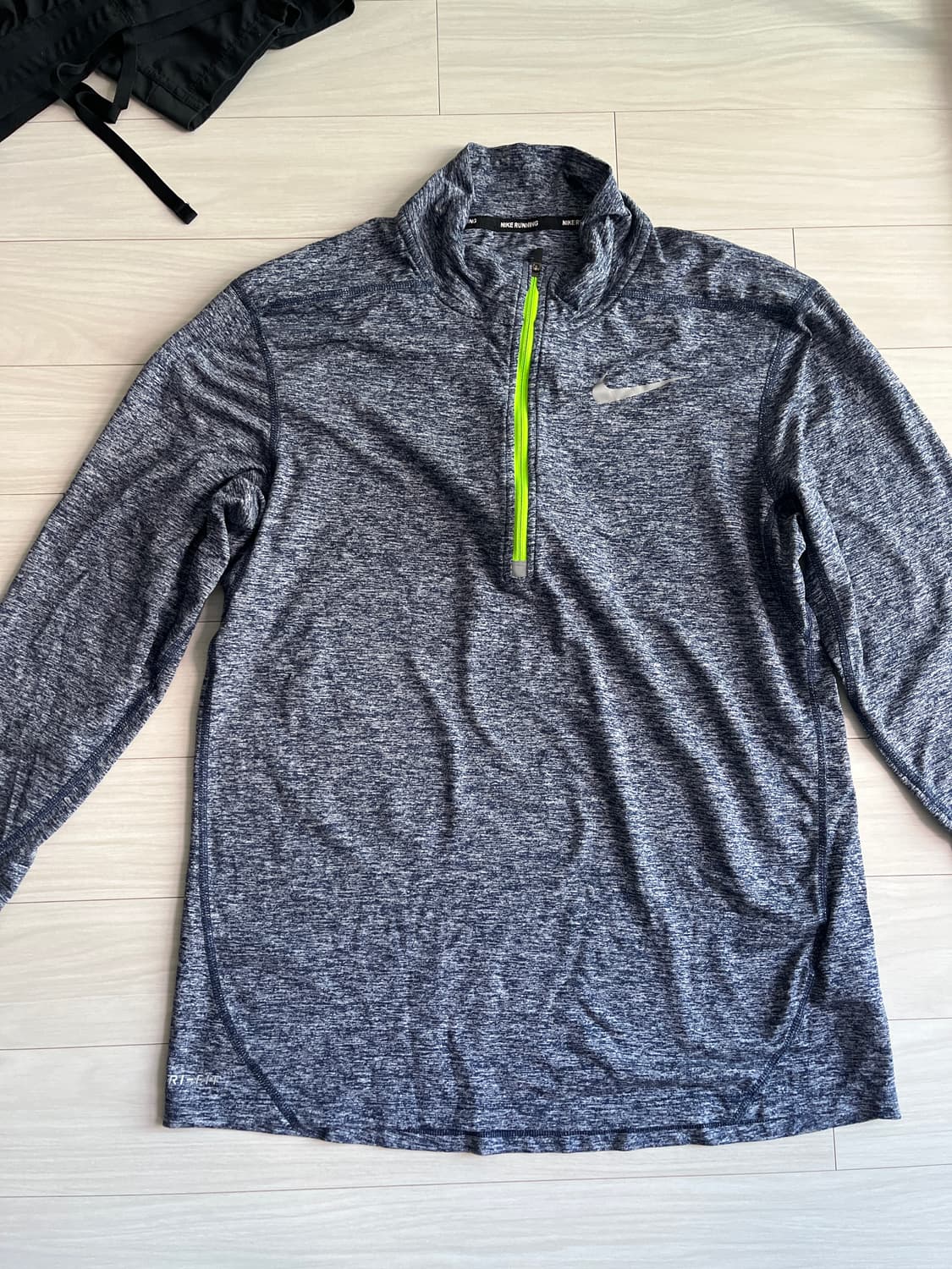 나이키 드라이핏 풀오버 상품이미지1