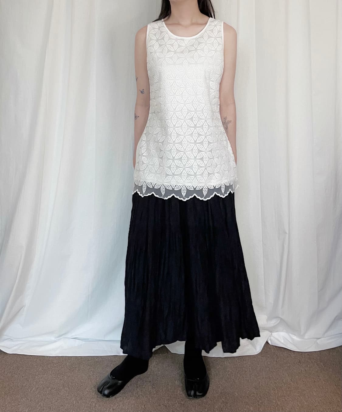 Mesh Flower Sleeveless – White 상품이미지2