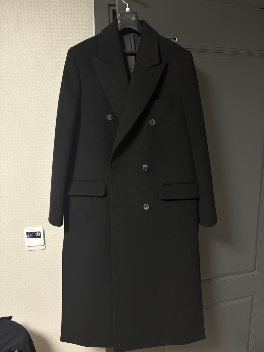 데꼬로소 테일러드 롱코트 블랙 상품이미지1