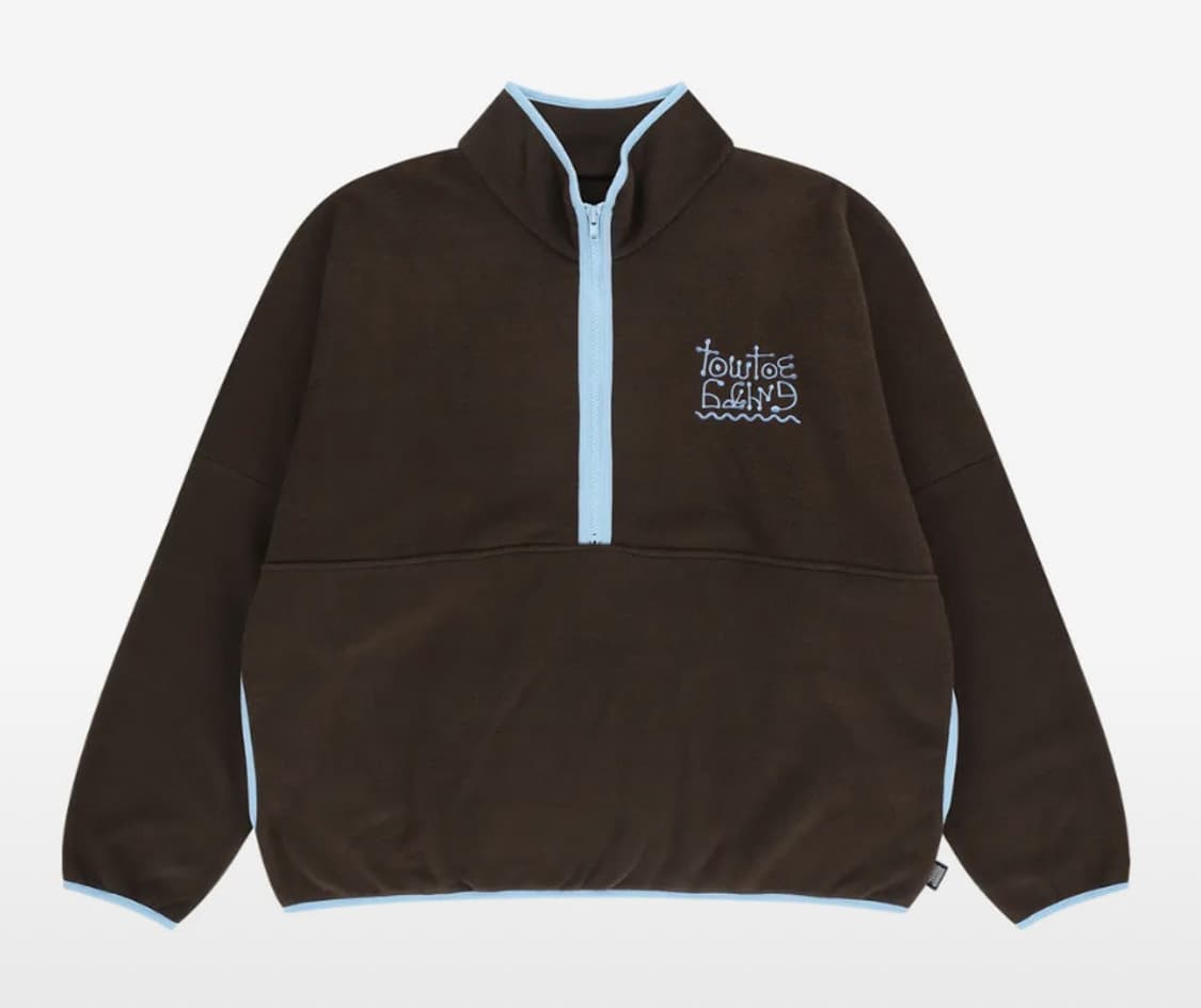 토우토우아카이브 로고 플리스 브라운 상품이미지1