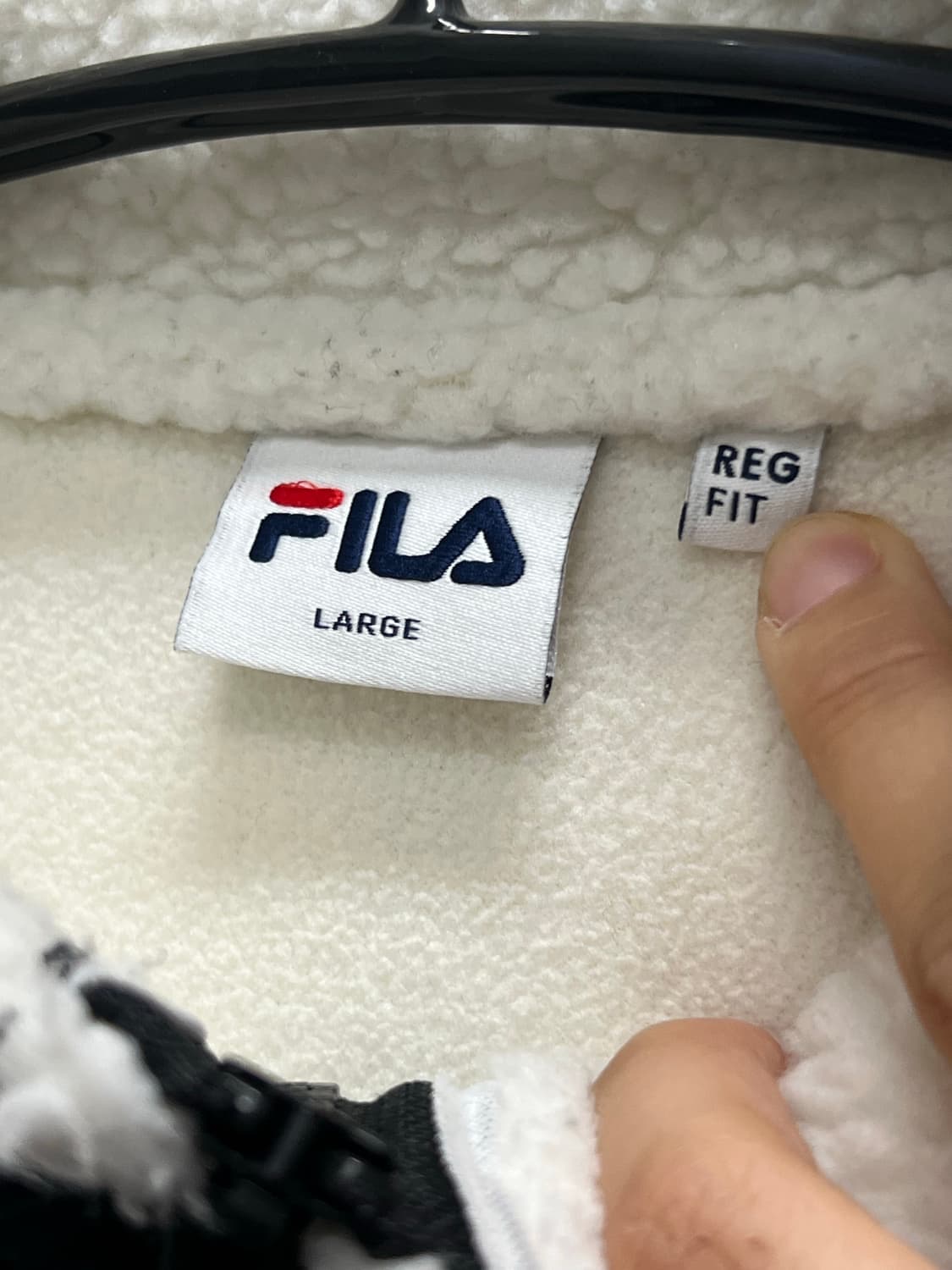 (L) 휠라 양털 뽀글이 후리스 집업 자켓 화이트 상품이미지4