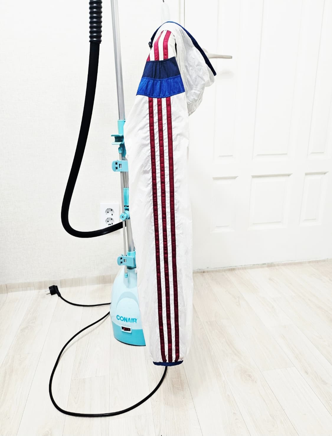 (95)M ☆우주매물☆ 아디다스 러시아 [화이트버건디] 바람막이 상품이미지4