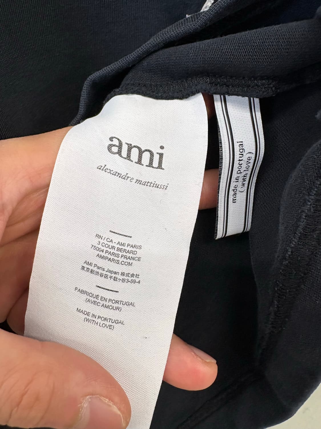 AMI 아미 빅하트 반팔 블랙 상품이미지6