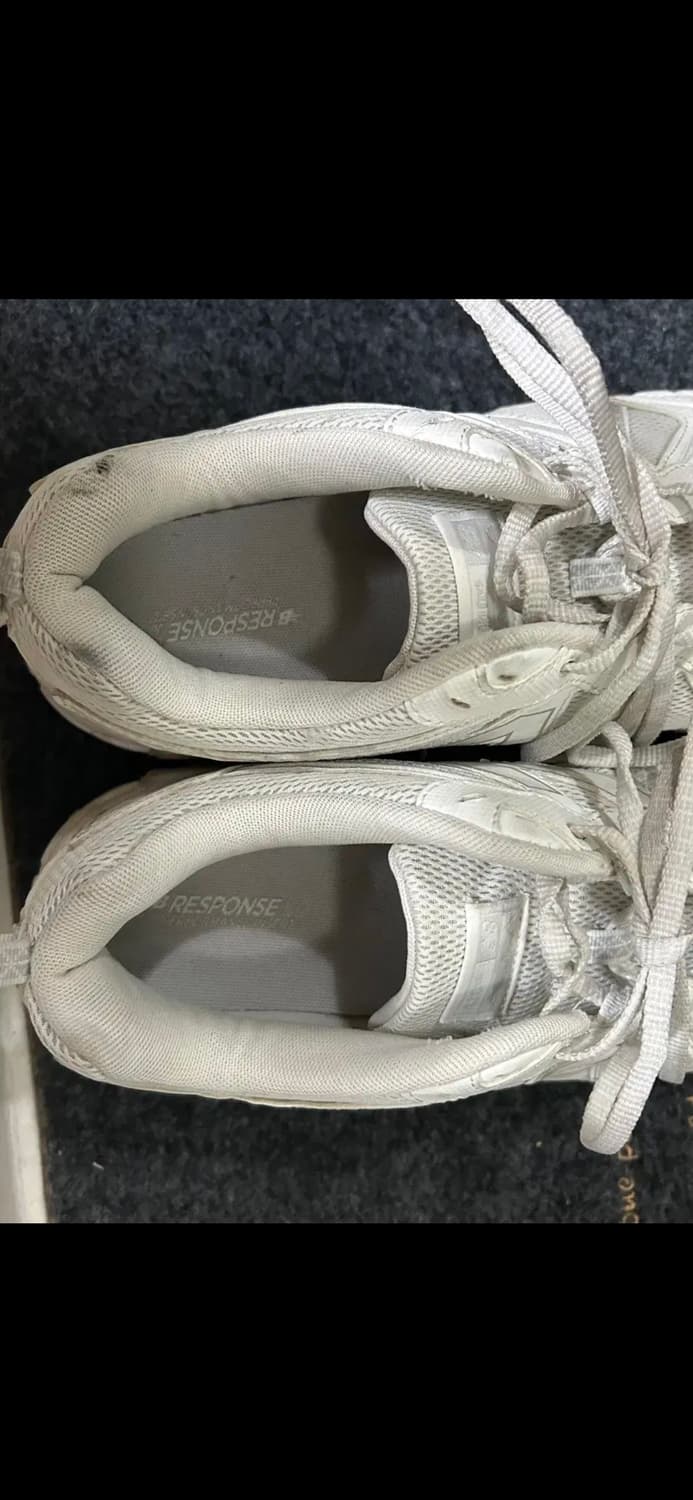 [290]뉴발란스 410v5 화이트 러닝화 상품이미지6