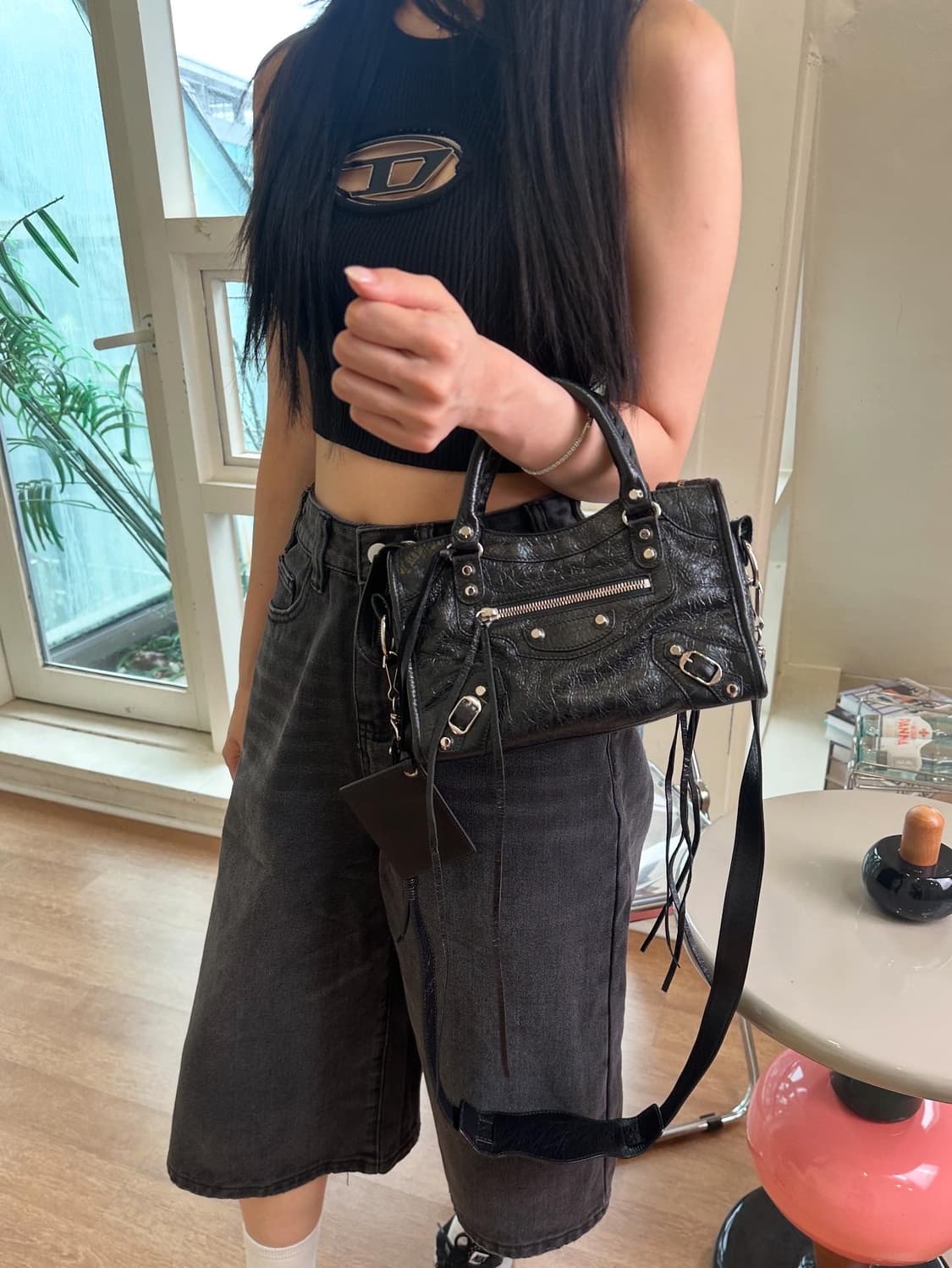 [SA급 정품] 발렌시아가 시티 모터백 미니 블랙 상품이미지9