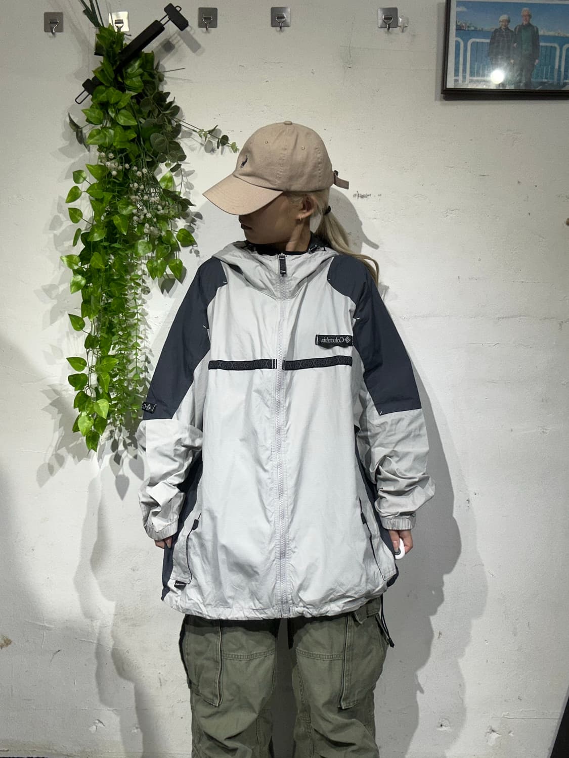 컬럼비아 그레이 네이비 등산 후드 바람막이 자켓 XL 상품이미지2