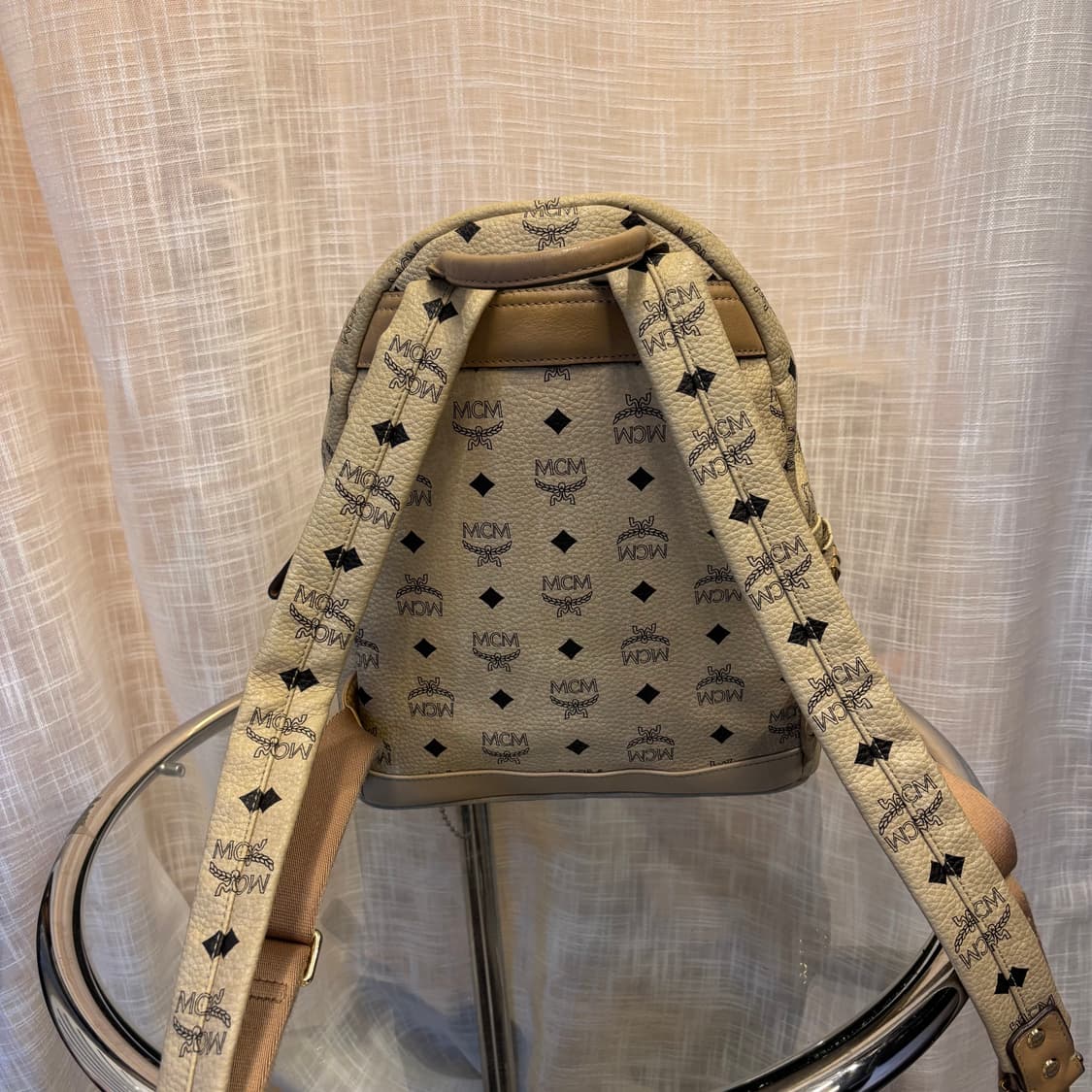 정품 MCM 비세토스 스타크 백팩       상품이미지4