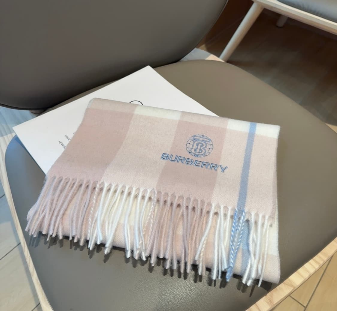 버버리 양면 머플러 램스울 100% 추동 단품
 상품이미지1