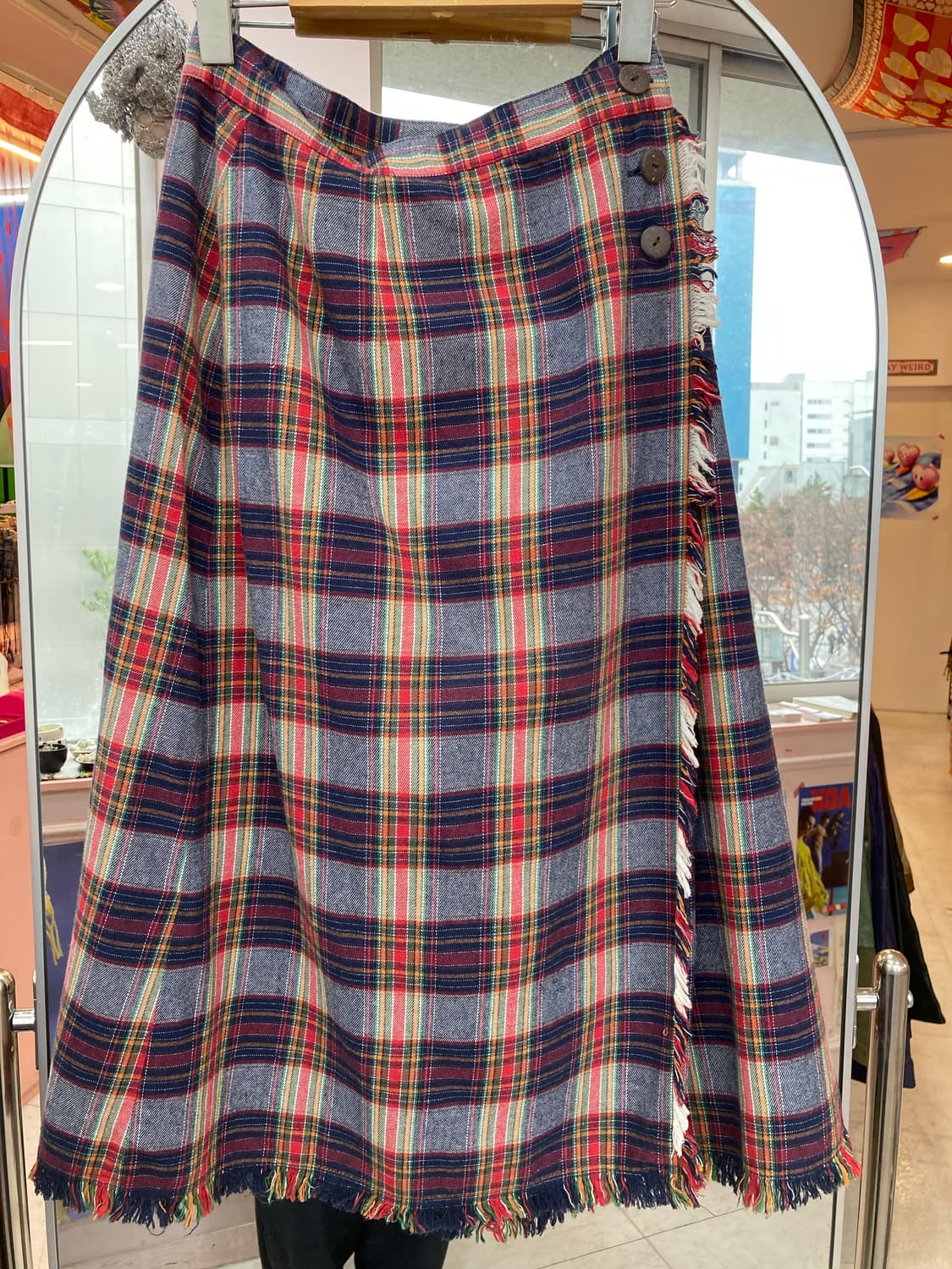 울 100% 네이비 체크 랩스커트 상품이미지2