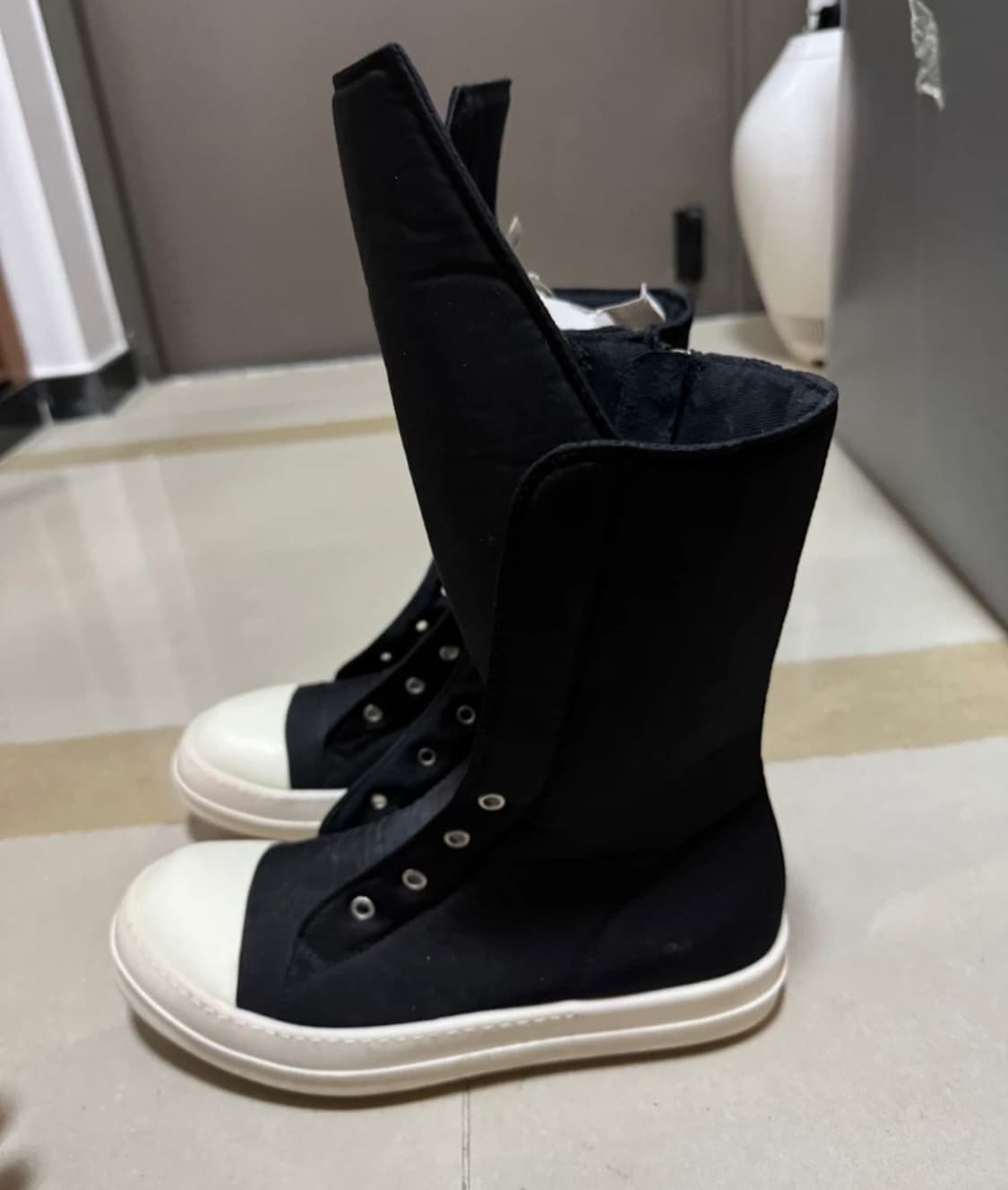 릭오웬스 다크쉐도우 레이슬리스 나일론 라몬즈 40 상품이미지1