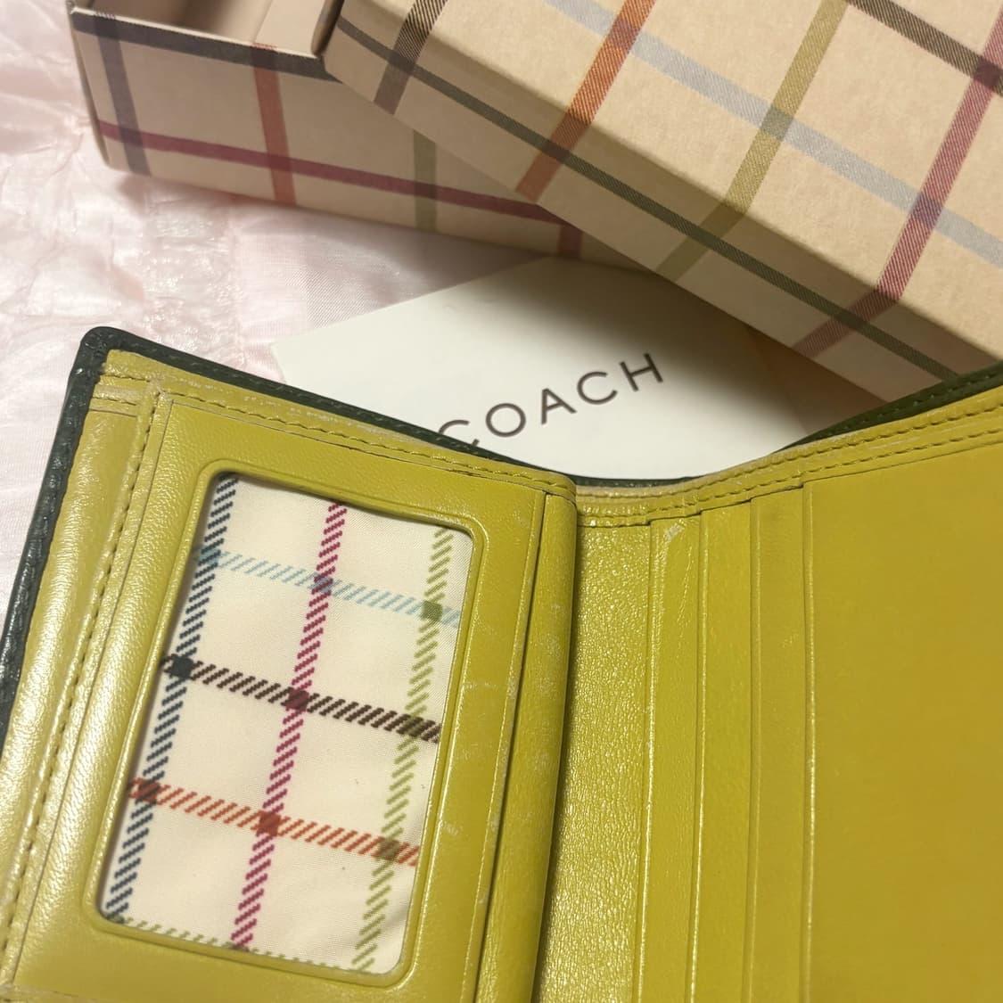코치 정품 핀터깔 체크 포인트 키치무드  반지갑  상품이미지5