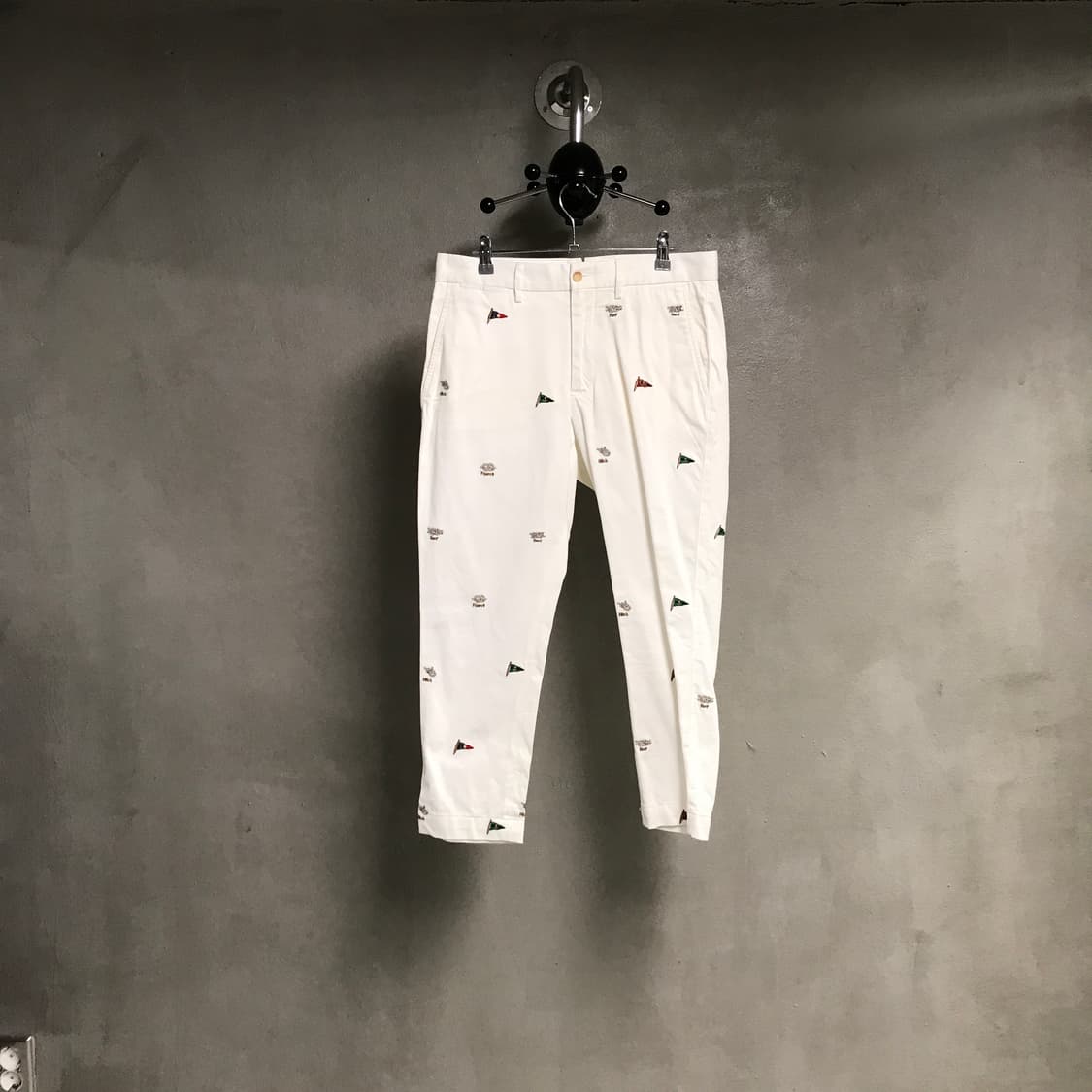 폴로 랄프로렌 멀티 자수 치노 팬츠 화이트 6(W) 상품이미지1