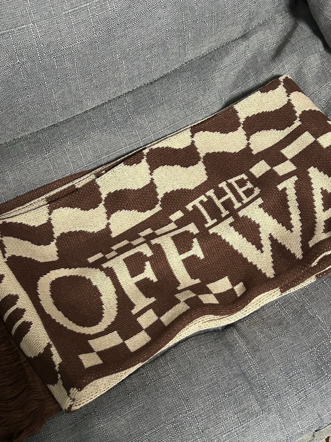 VANS x 레어버스 성수 콜라보 머플러 브라운베이지 상품이미지2