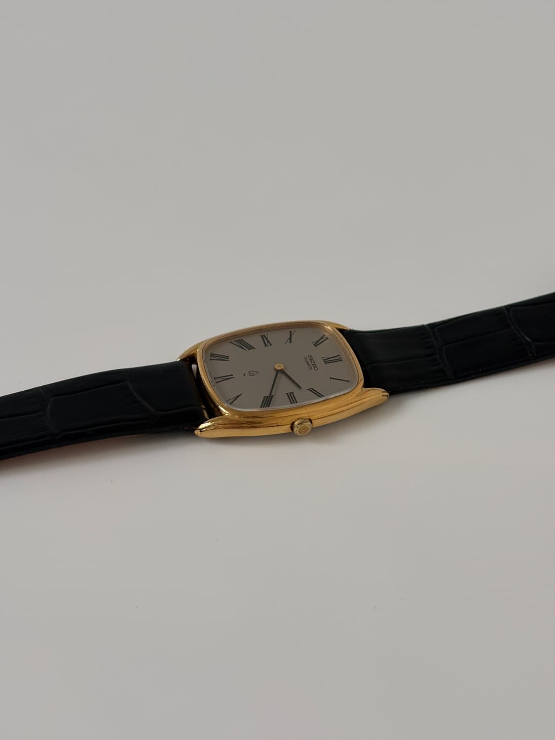 1980s Chariot Grey Dial Gold Tank Quartz 상품이미지5