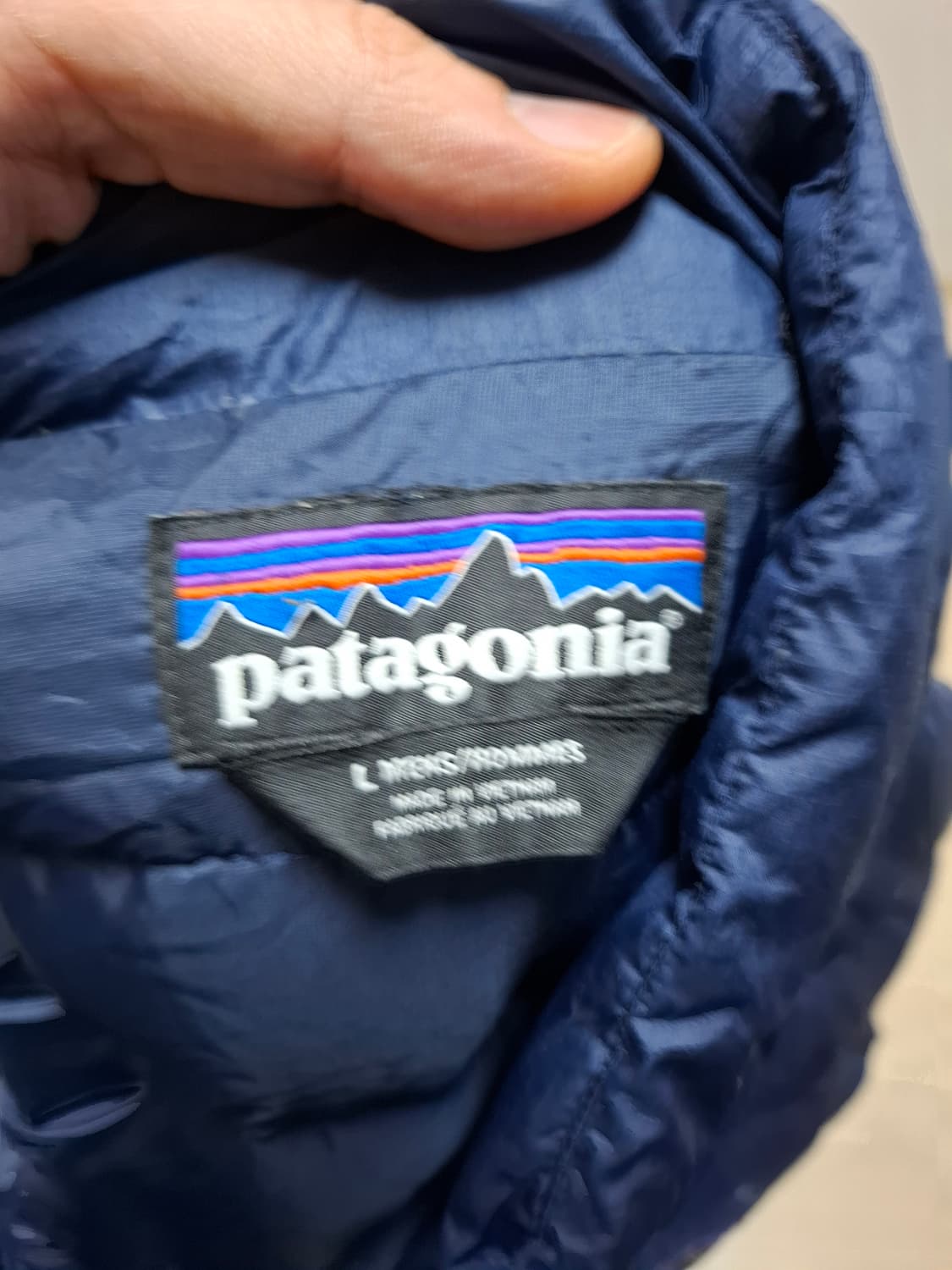 L 파타고니아 다운스웨터 베스트 네이비 패딩 조끼 상품이미지3