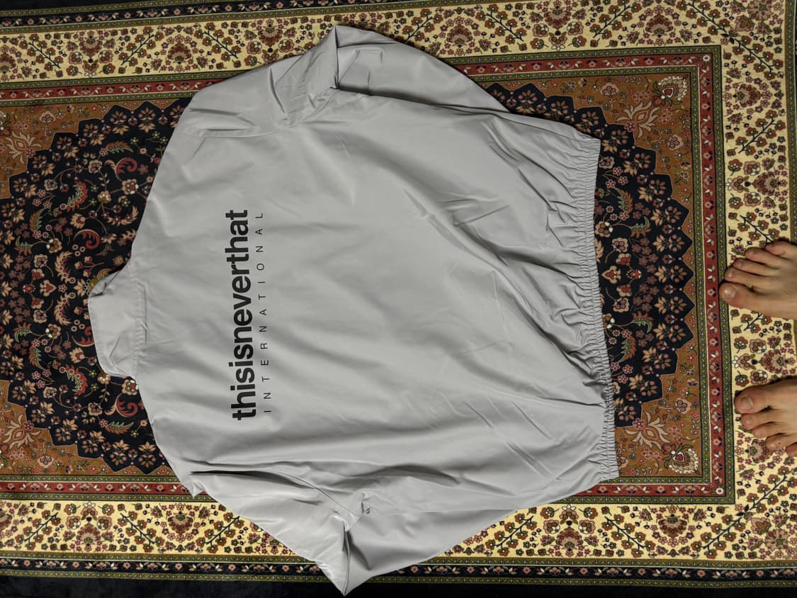 디스이즈네버뎃 바람막이 상품이미지2