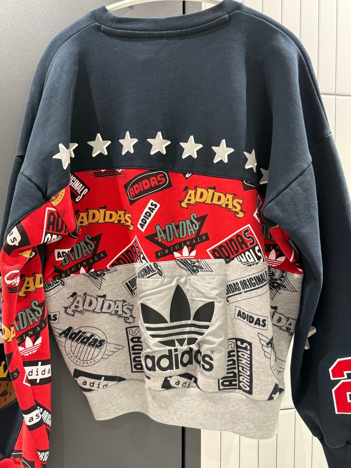 아디다스 오리지널 니고베어 25주년 맨투맨 95 상품이미지4