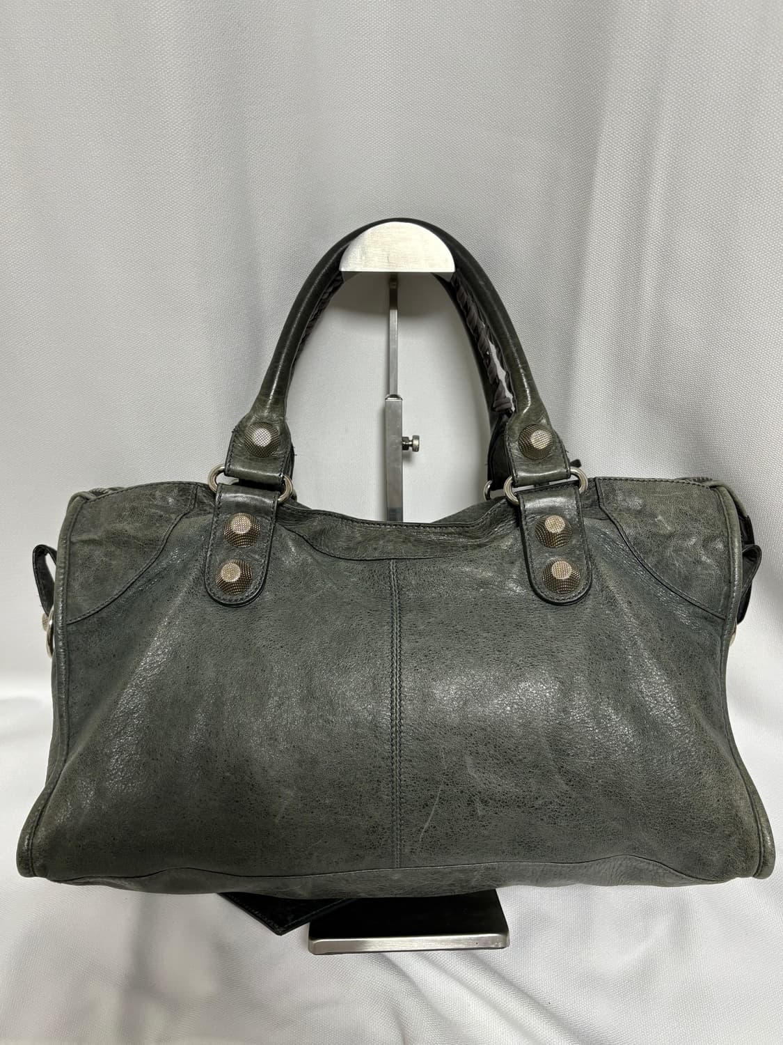 발렌시아가 자이언트 파트타임 모터백 그레이 상품이미지7