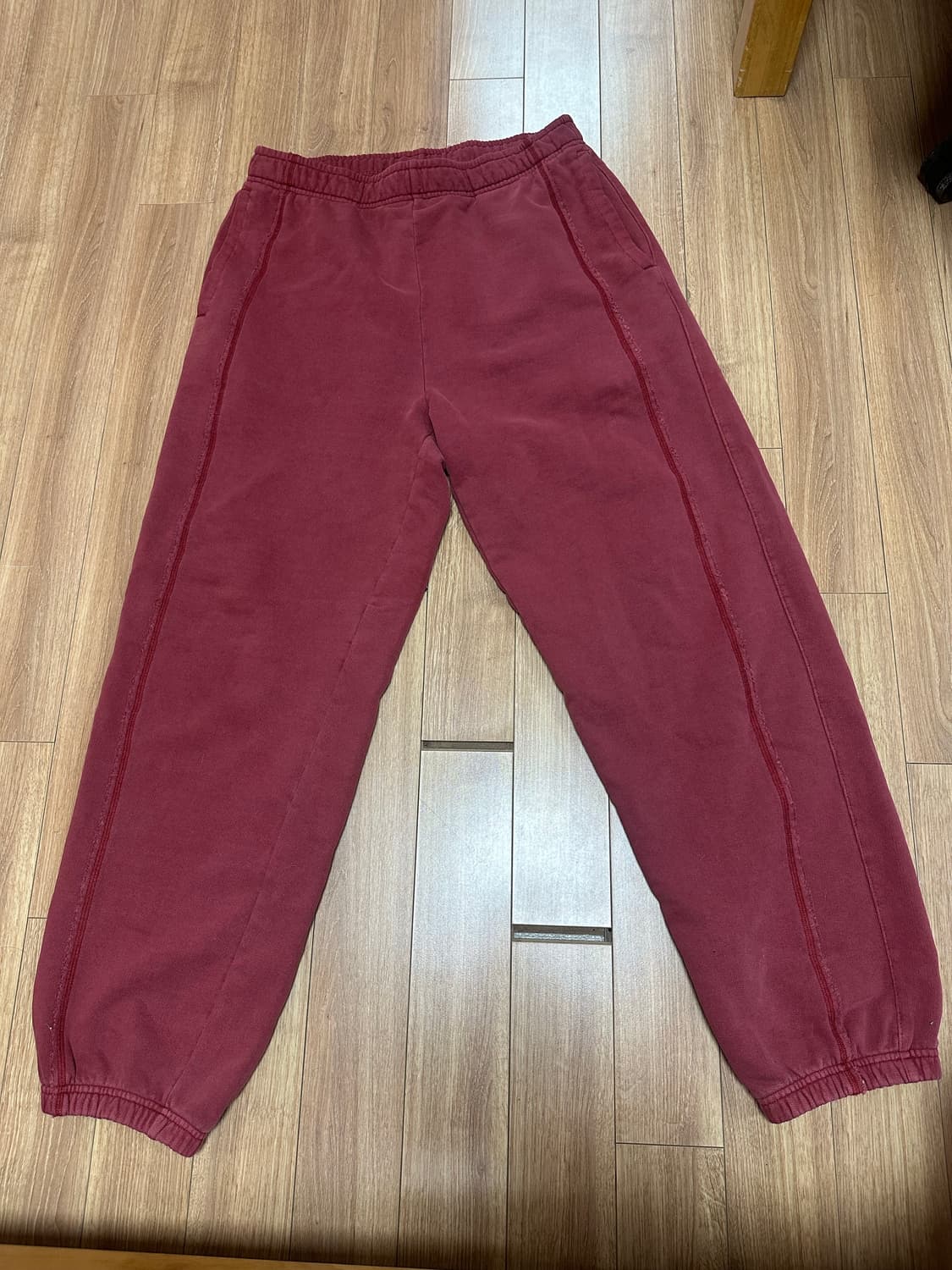 트루릴리전 스웨트팬츠 상품이미지1