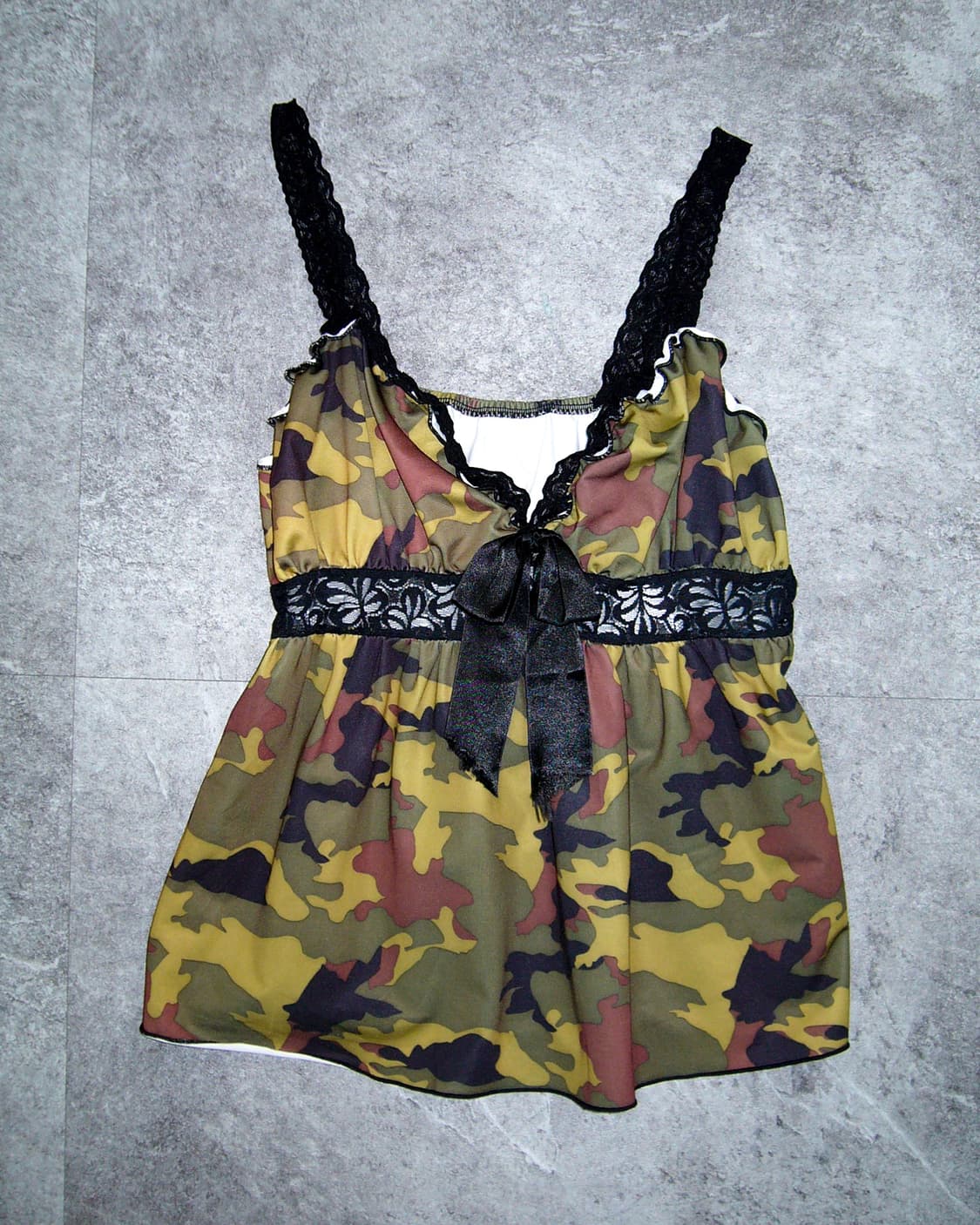Camouflage Sleeveless Top 상품이미지1
