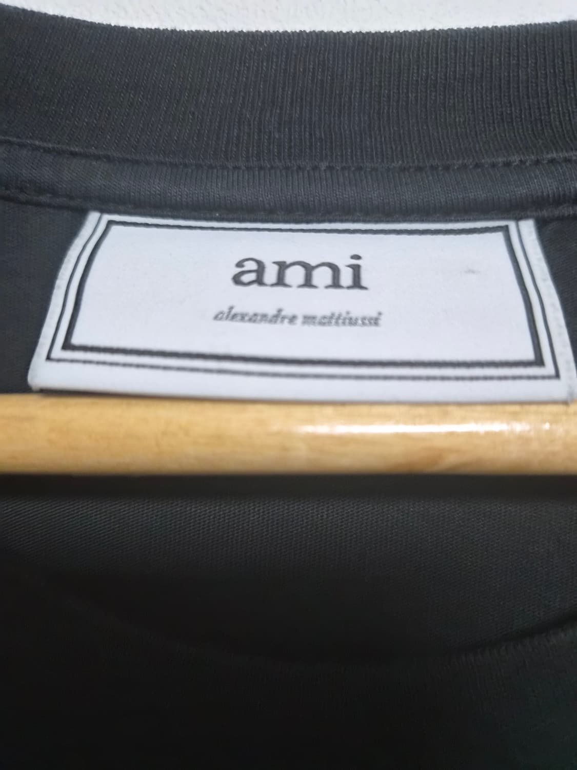 아미AMI 매장판 스몰로고 반팔 티셔츠 L - T128 상품이미지4