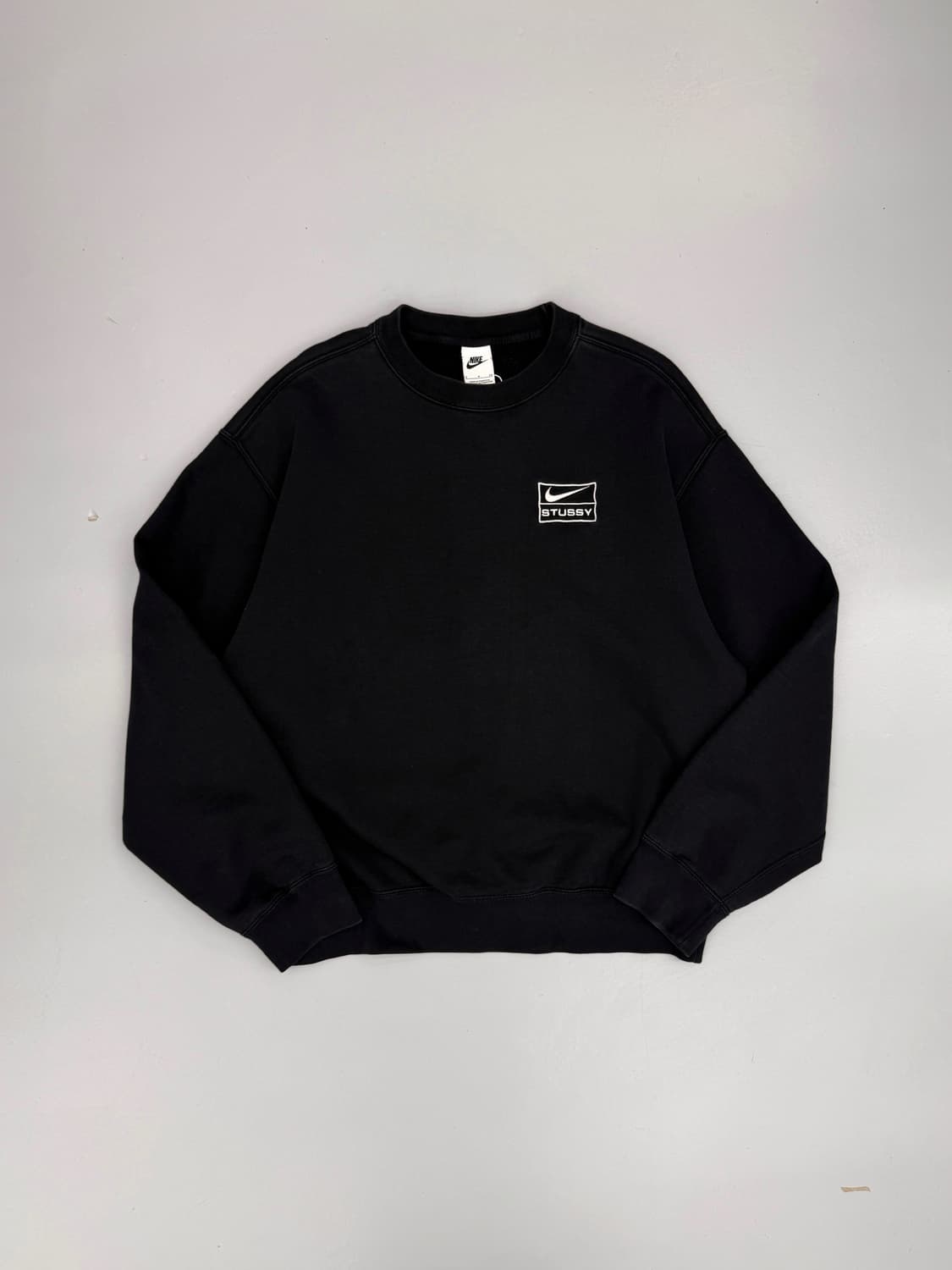 나이키 NRG x 스투시 루즈핏 워시드 플리스 크루넥 스웻셔츠 상품이미지1