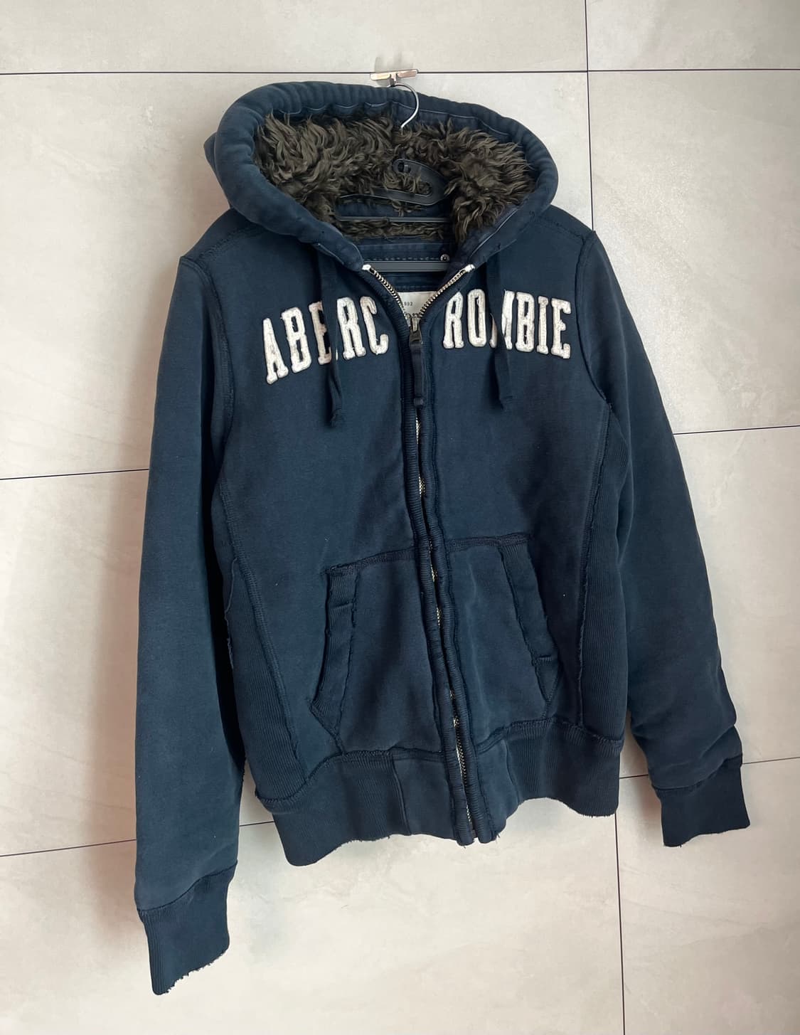 아베크롬비 울프죠 네이비 후드집업 (S)  상품이미지3
