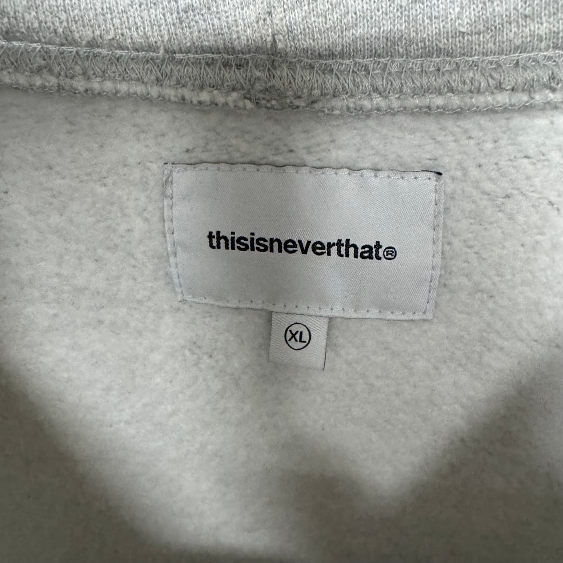 디스이즈네버댓 자수로고 후드티 상품이미지3