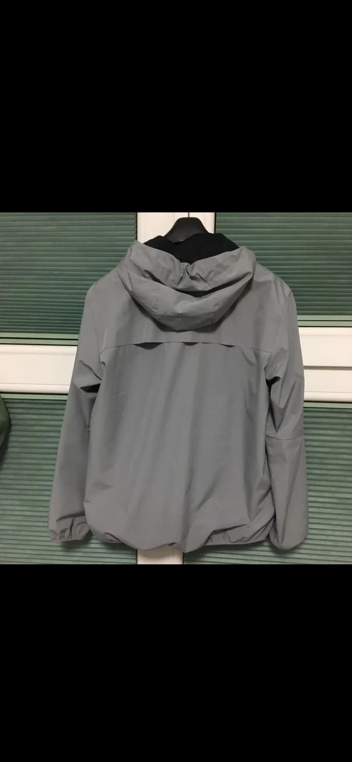 유니클로 gu 바람막이 상품이미지2